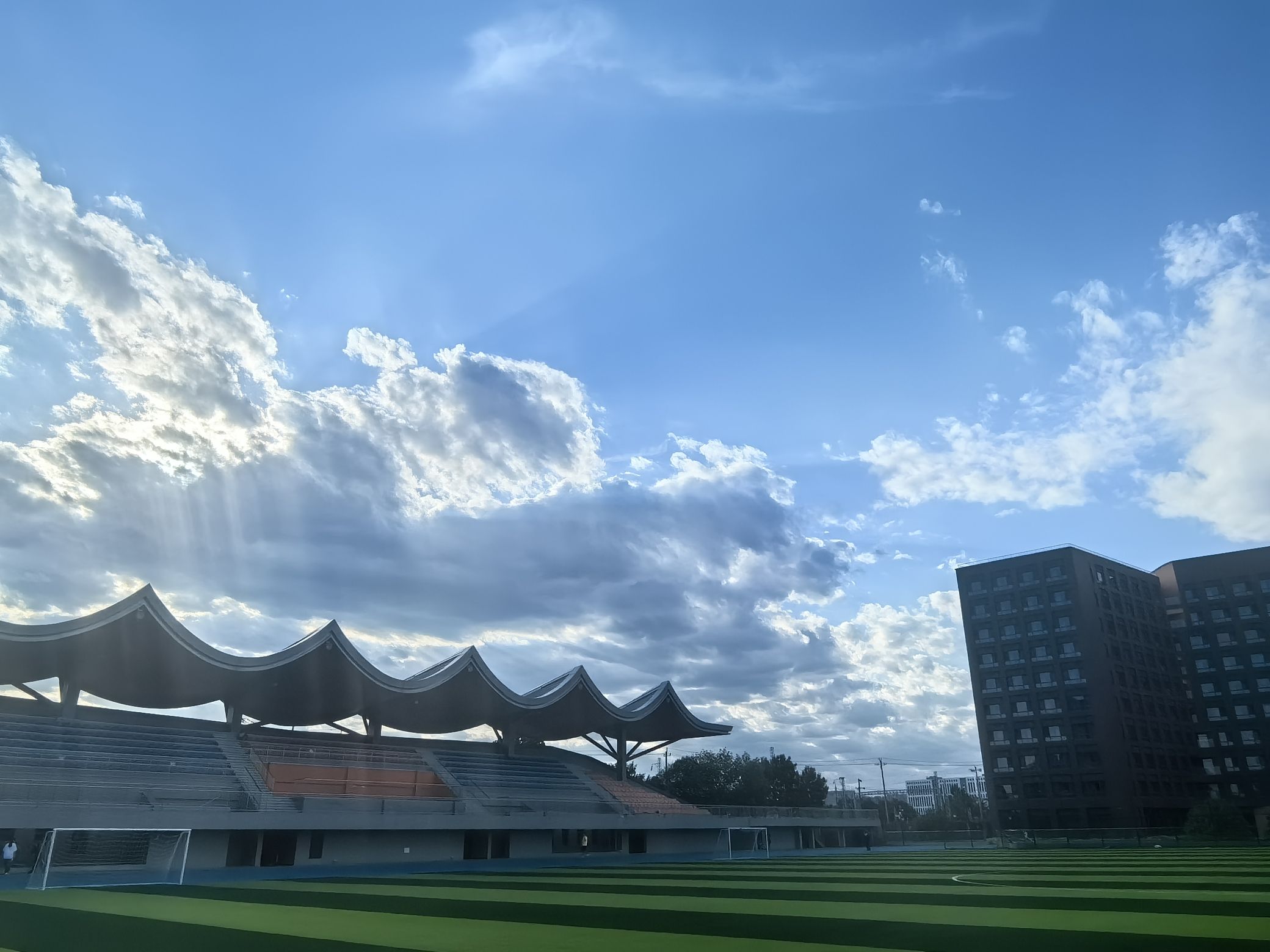 北京电子科技学院