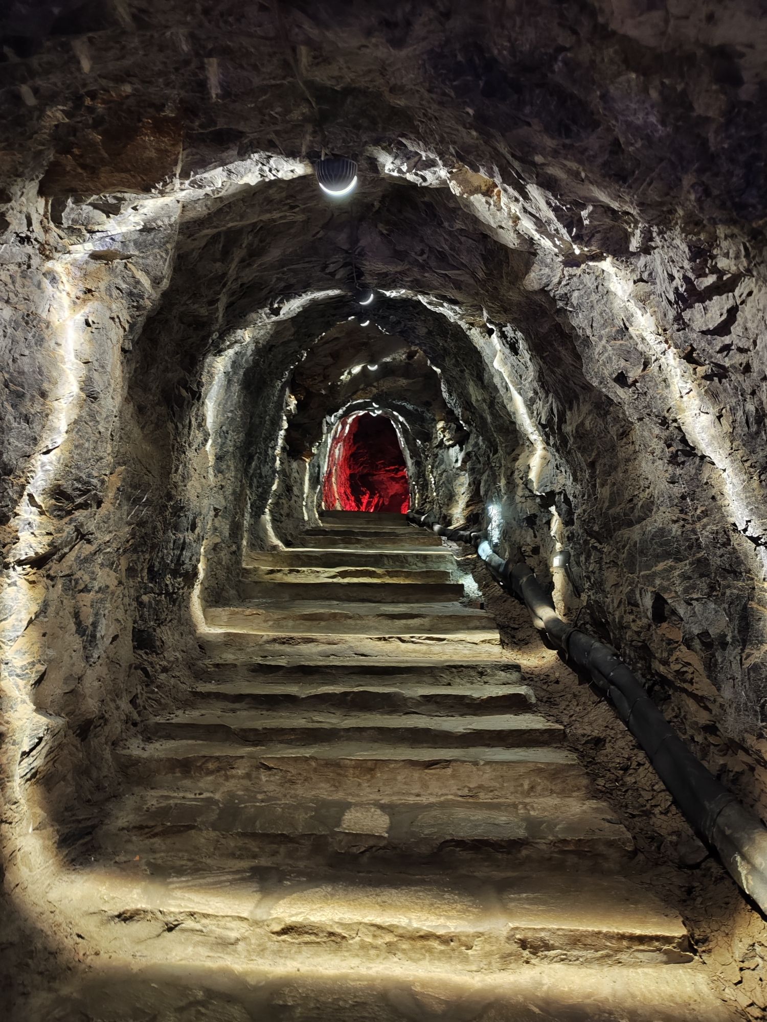 八奇洞旅行图片 2