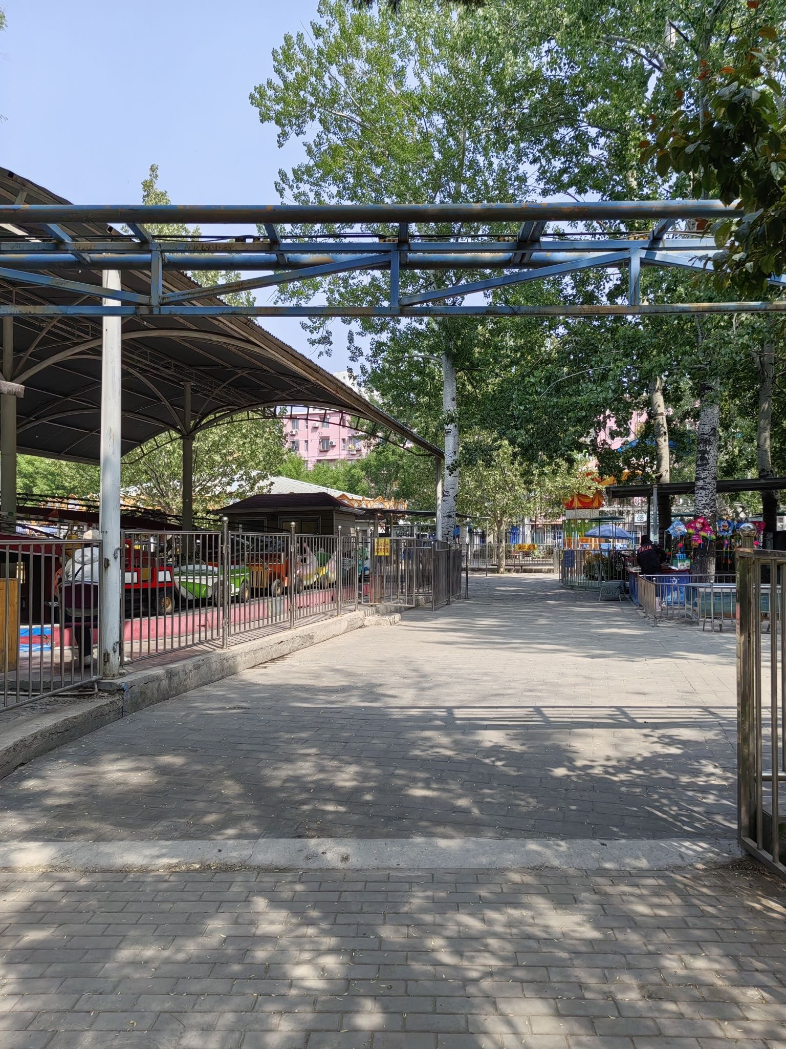 万芳亭公园旅行图片 2