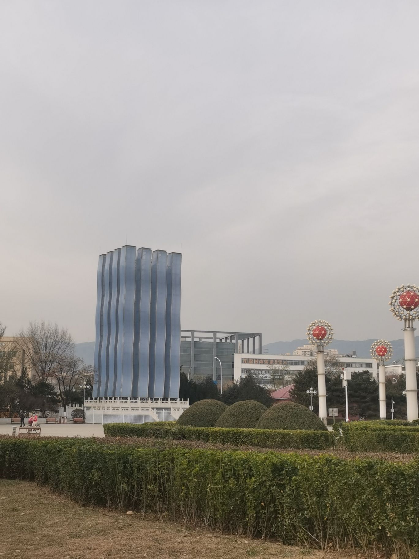 滨河世纪广场公园旅行图片 1