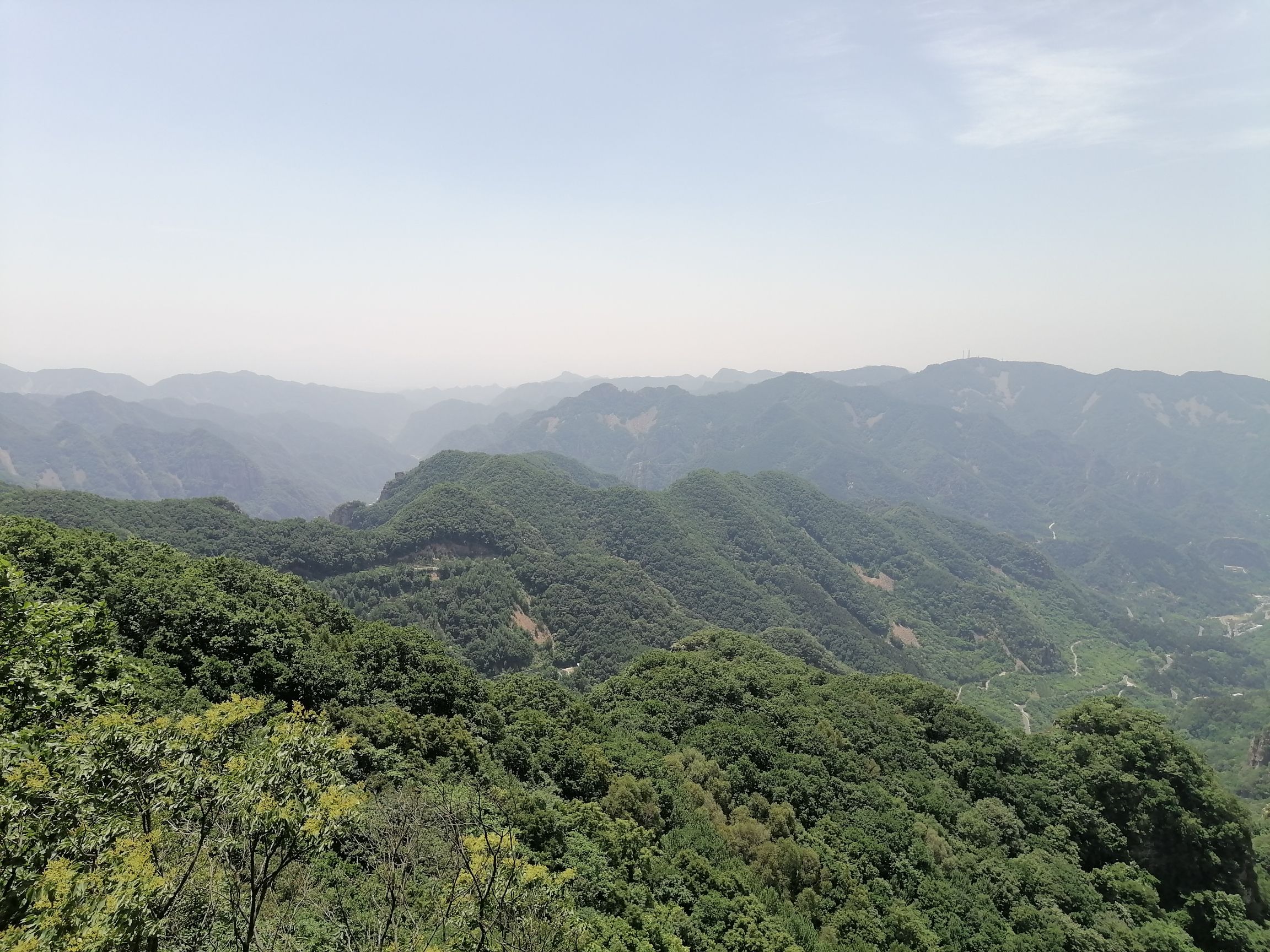 中国玻璃台旅行图片 1