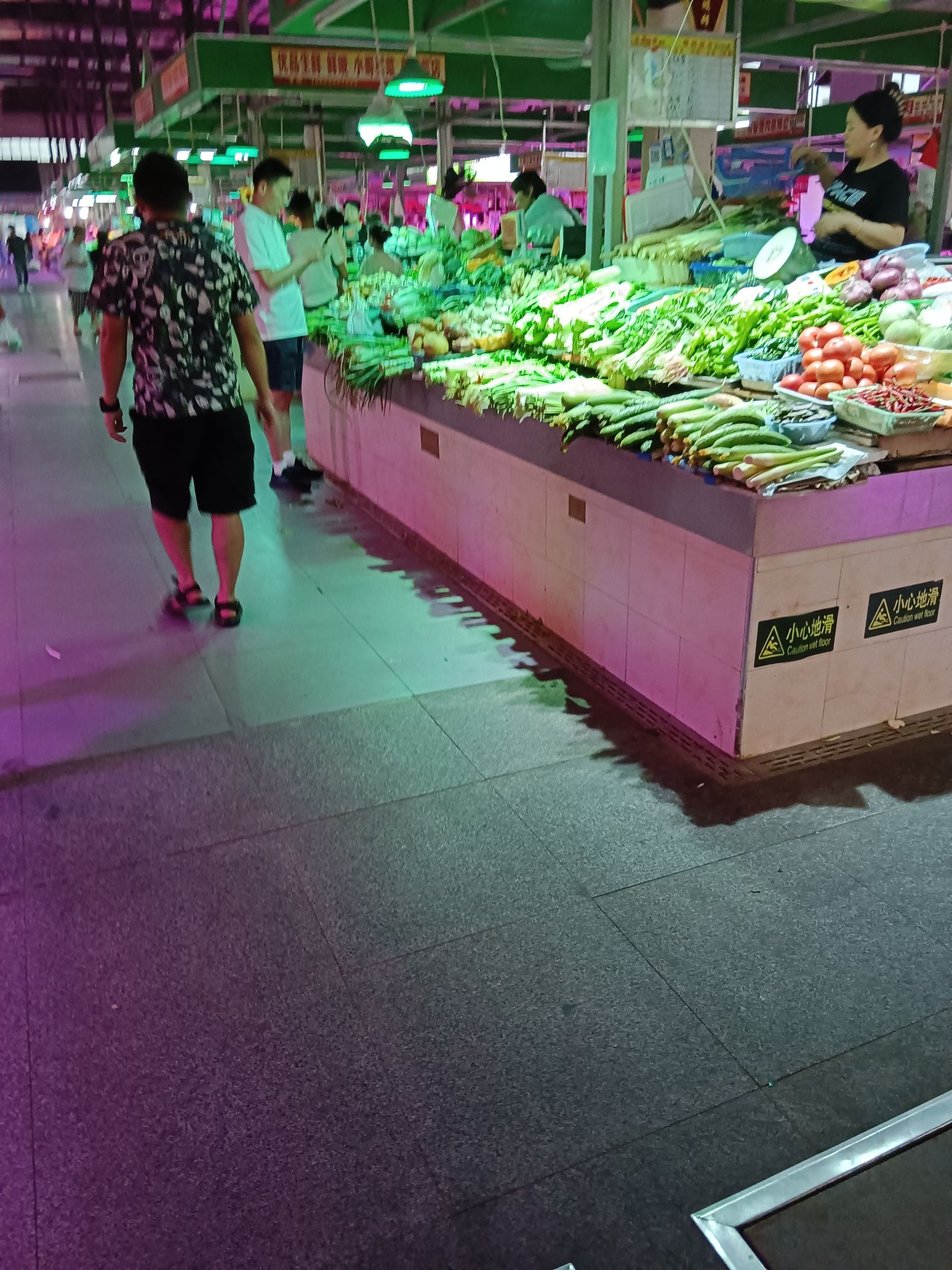 航盛菜市场