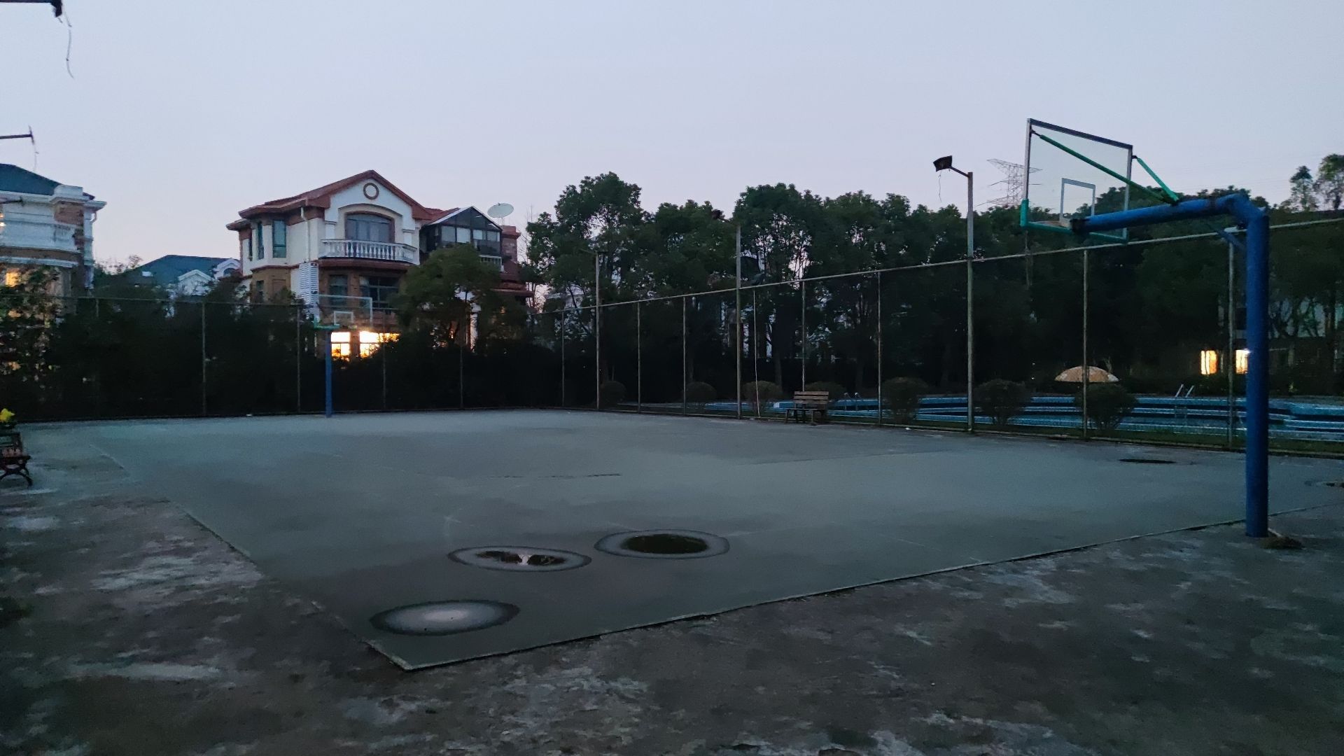 场地封面-雅阁花园网球场