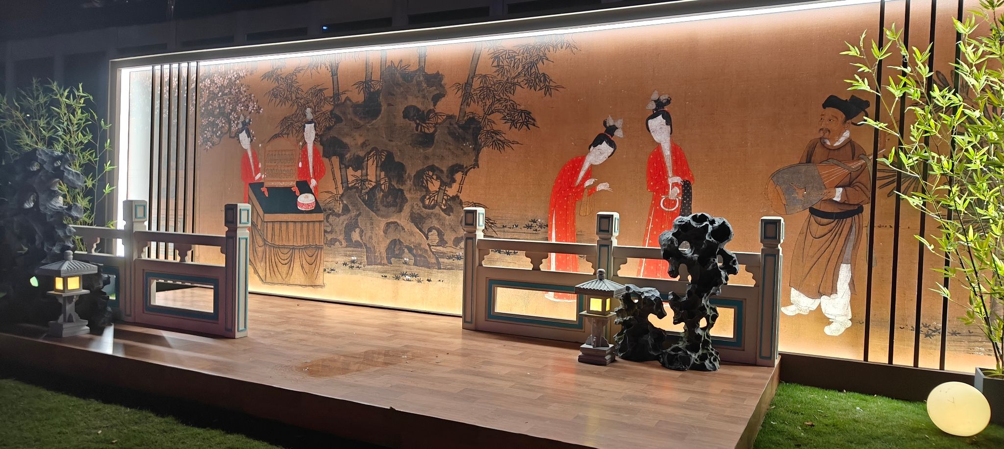 不夜城绿地旅行图片 1