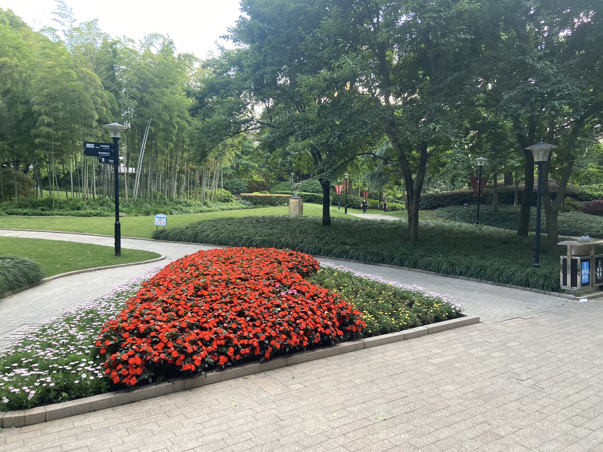 广场公园旅行图片 3