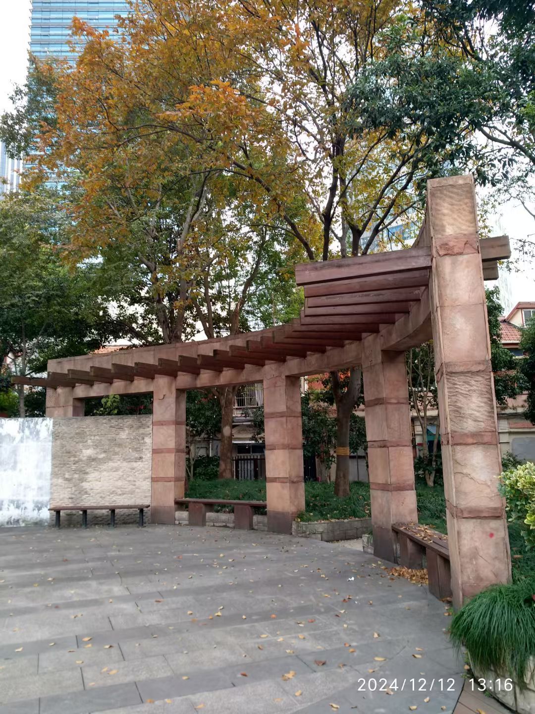 海宁绿地旅行图片 3
