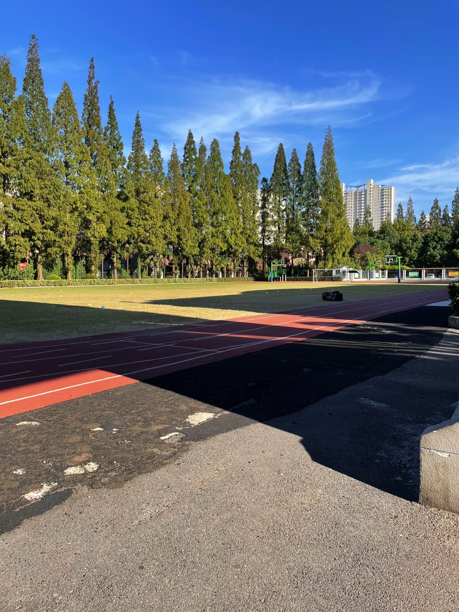 上海市铁岭中学