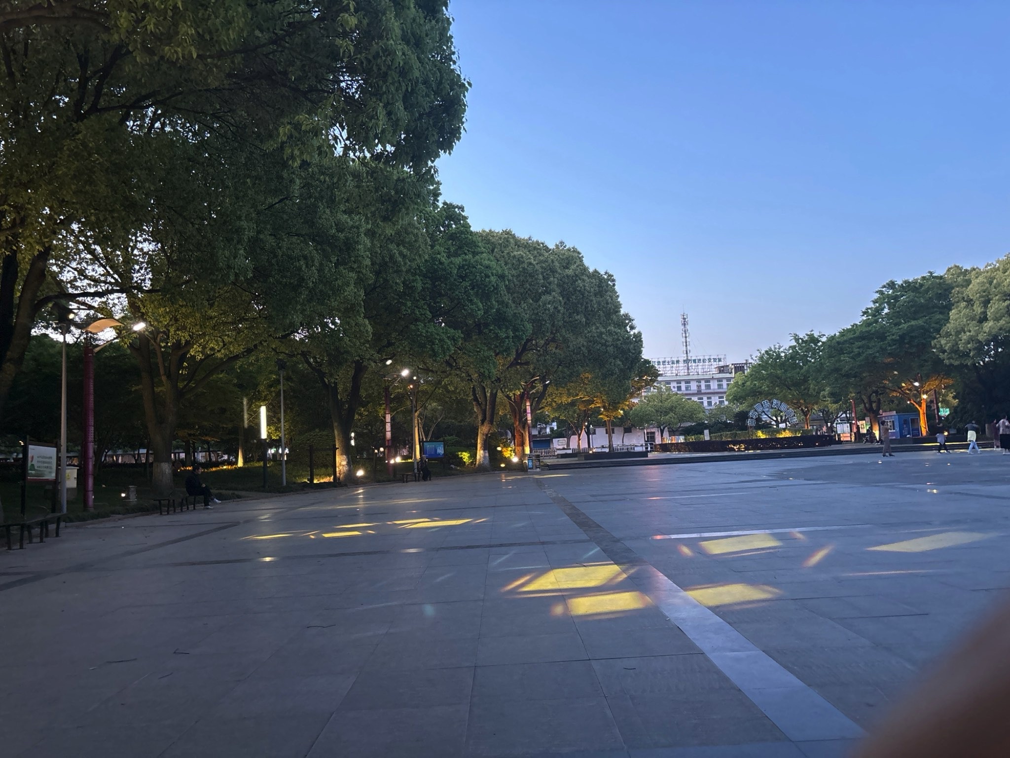 南门广场旅行图片 2