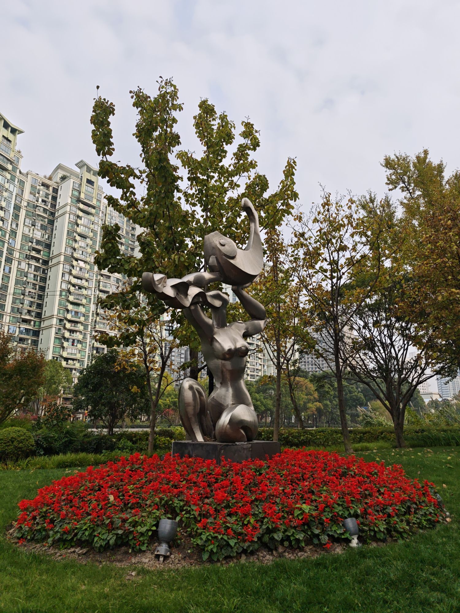 河神旅行图片 1