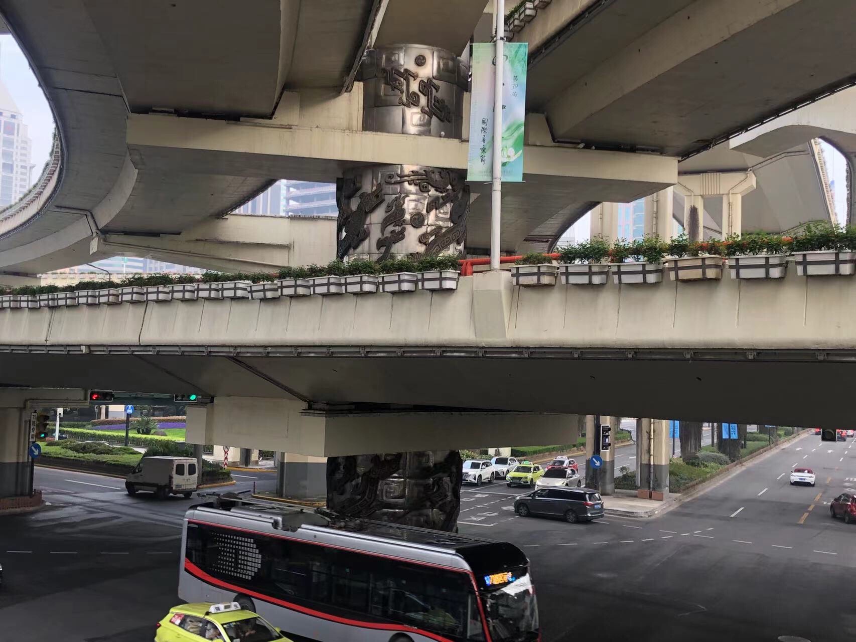 九龙柱旅行图片 2