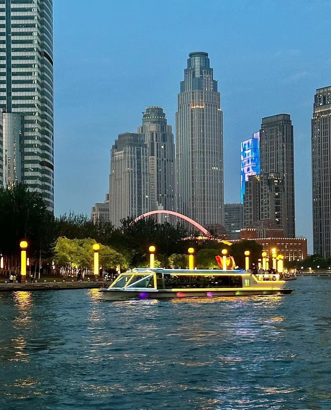 天塔湖风景区旅行图片 3