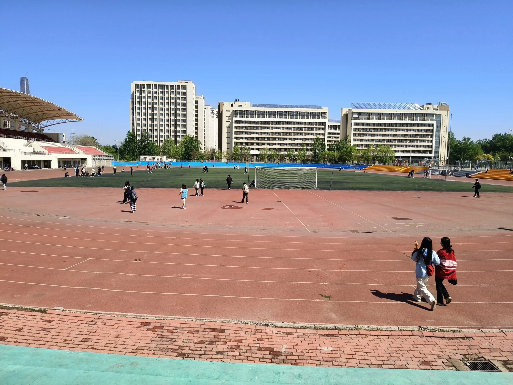 天津工业大学望星运动场