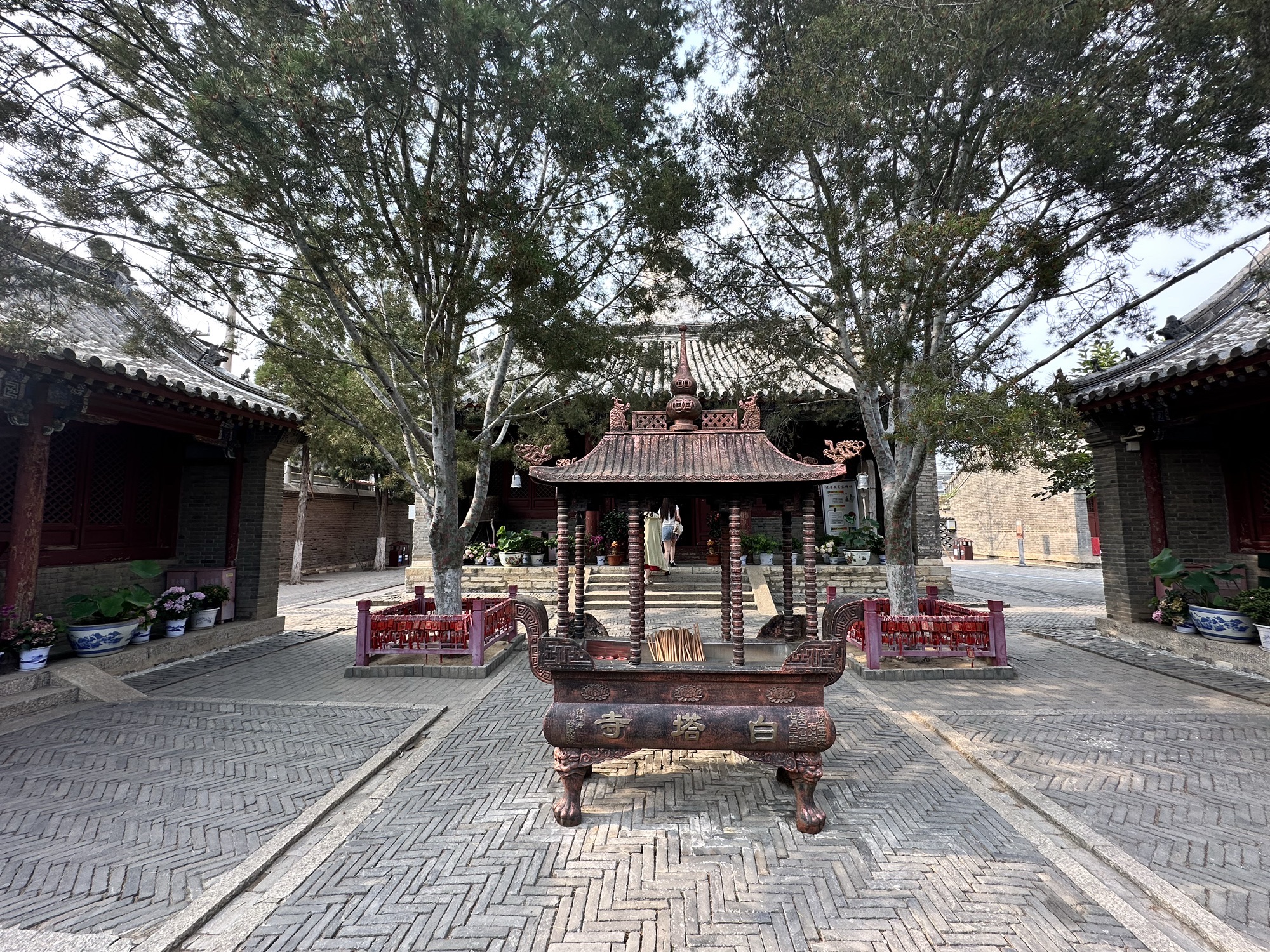 白塔寺