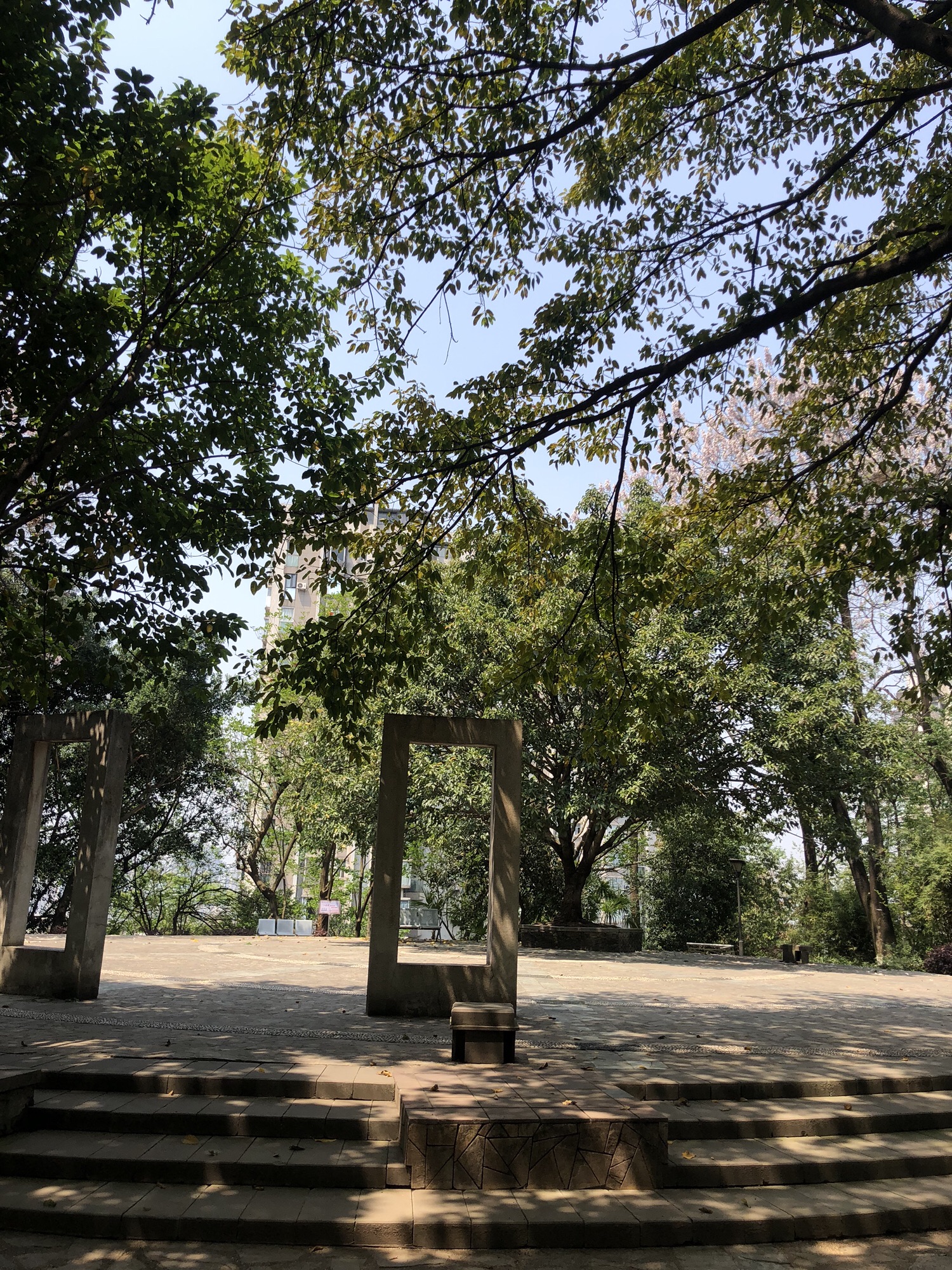 广厦城·玉龙公园旅行图片 1