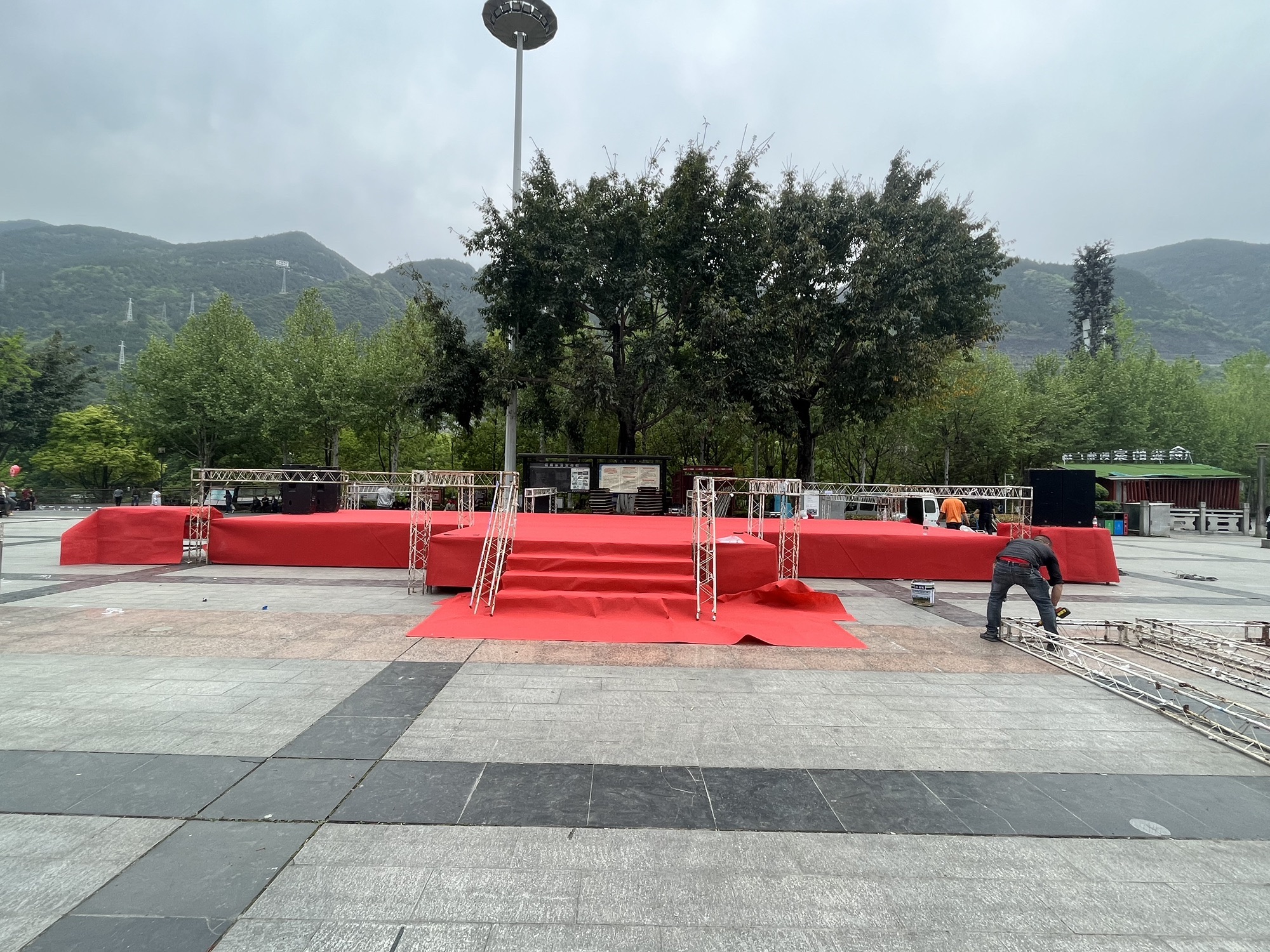 巫溪逍遥广场旅行图片 1