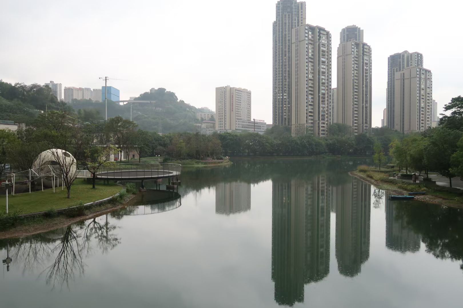 天地湖旅行图片 3