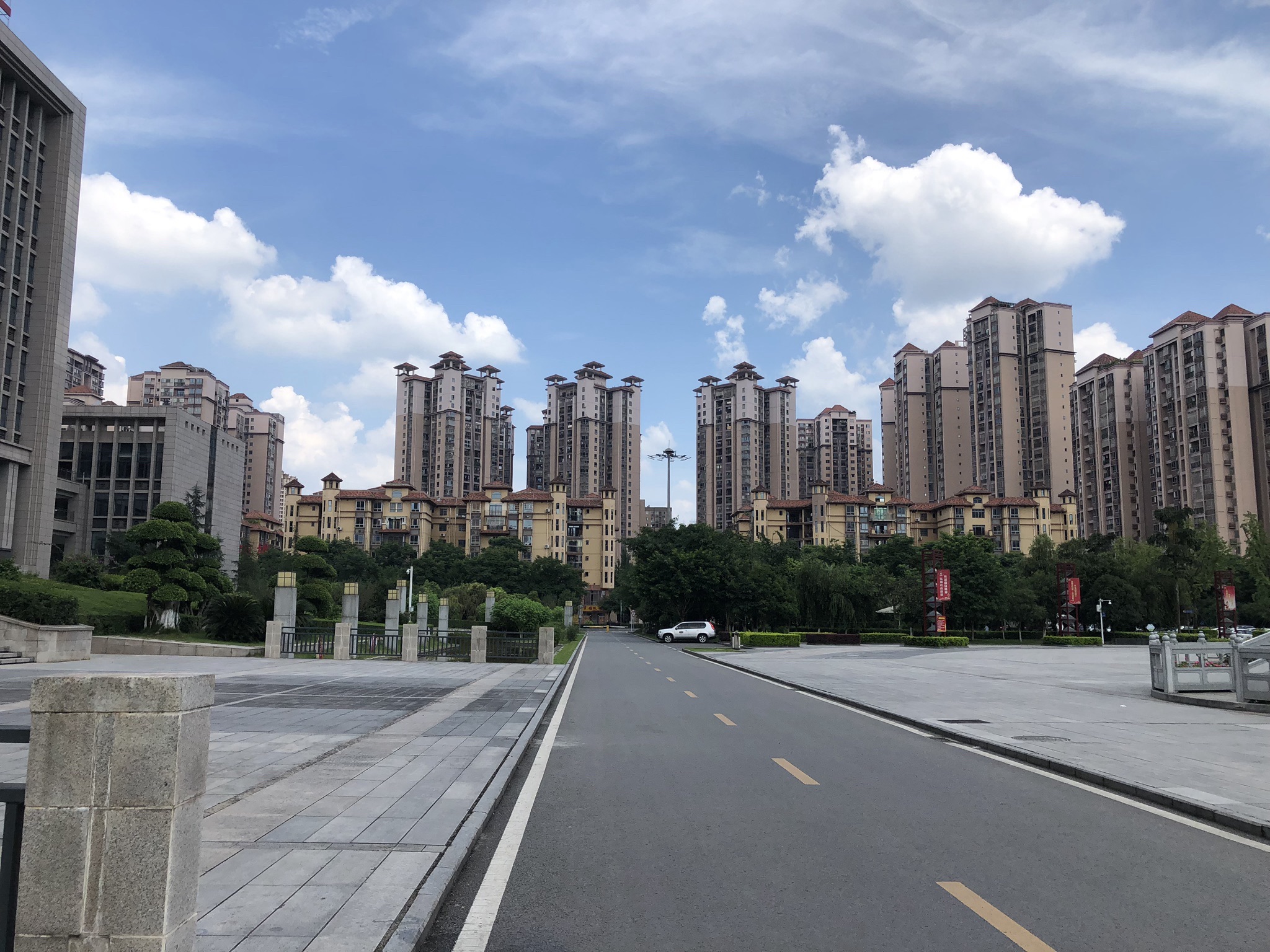 荣昌人民广场旅行图片 2