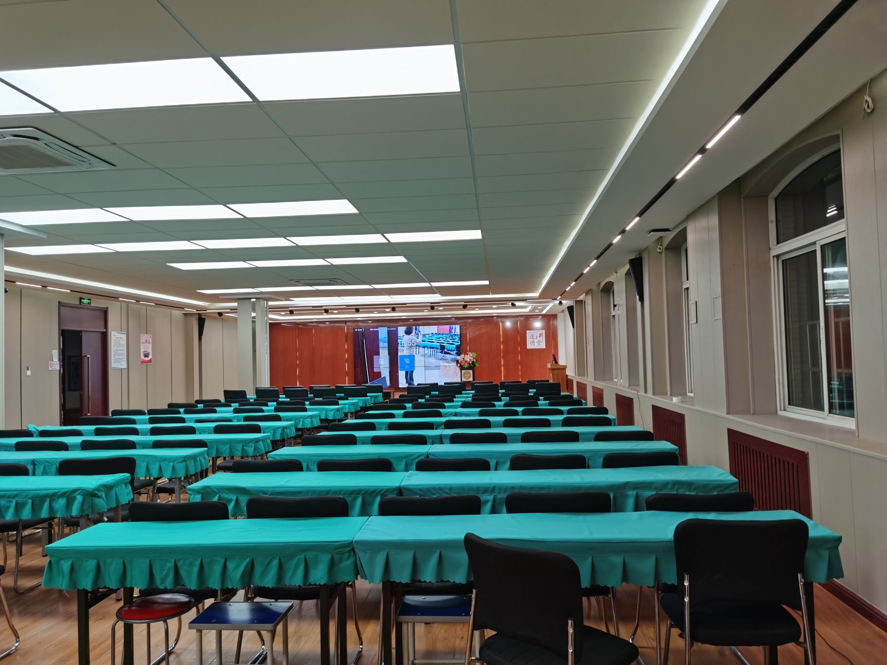 沈阳市岸英小学