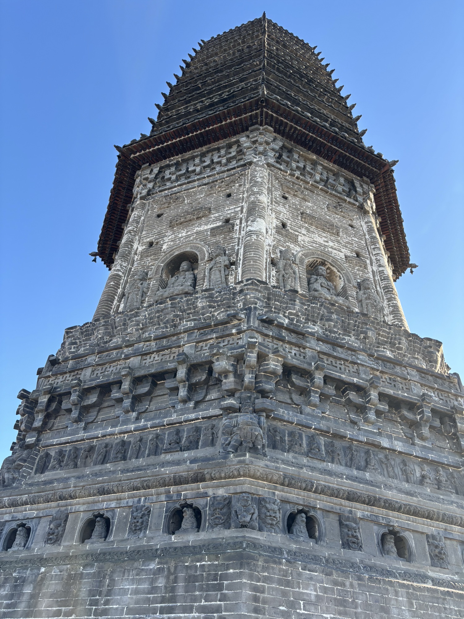 辽滨塔旅行图片 1