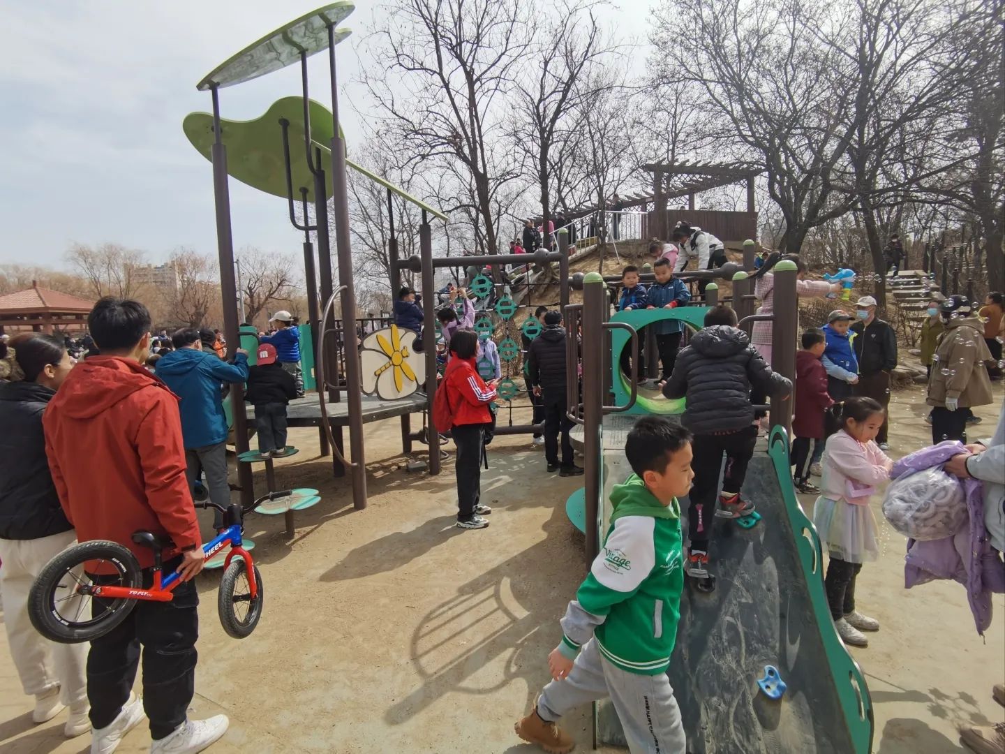 沈阳市铁西区劳动公园旅行图片 1