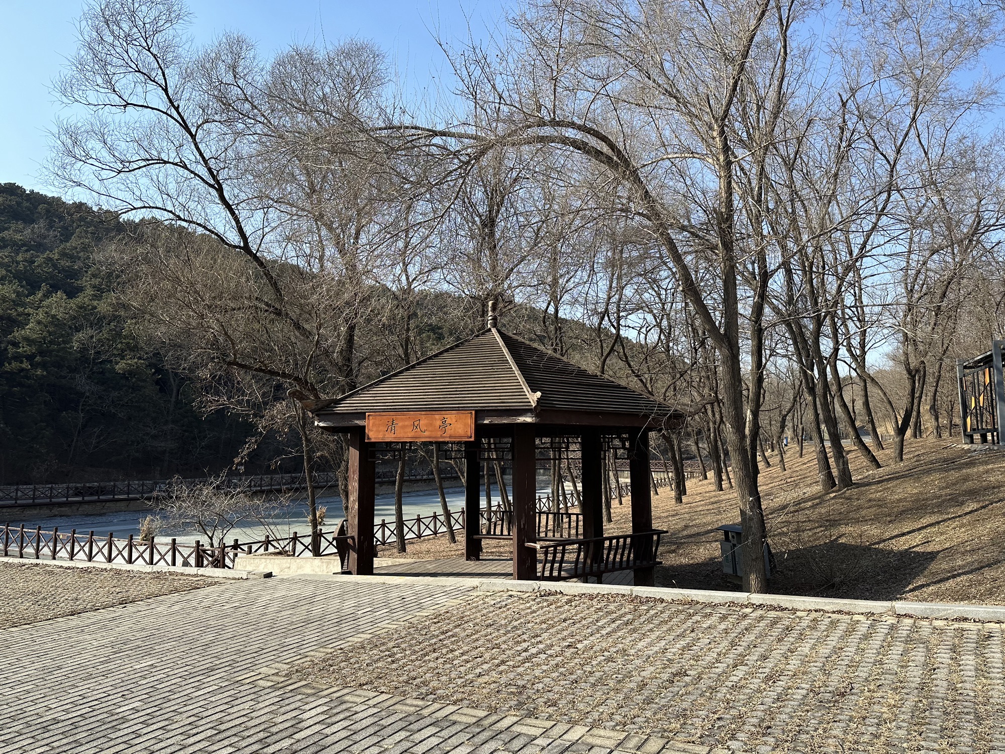 沈阳怪坡风景区旅行图片 1