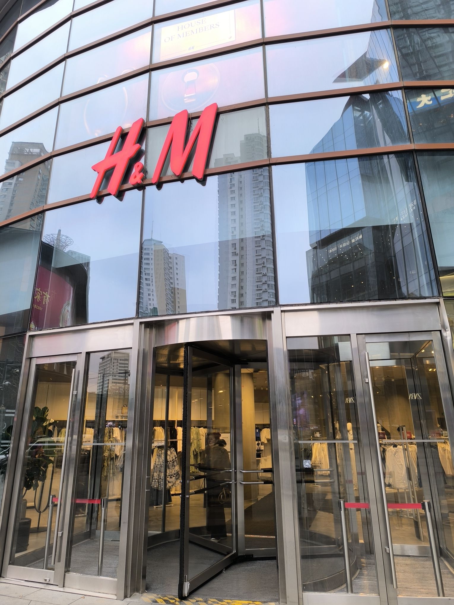 H&M(大悦城店)