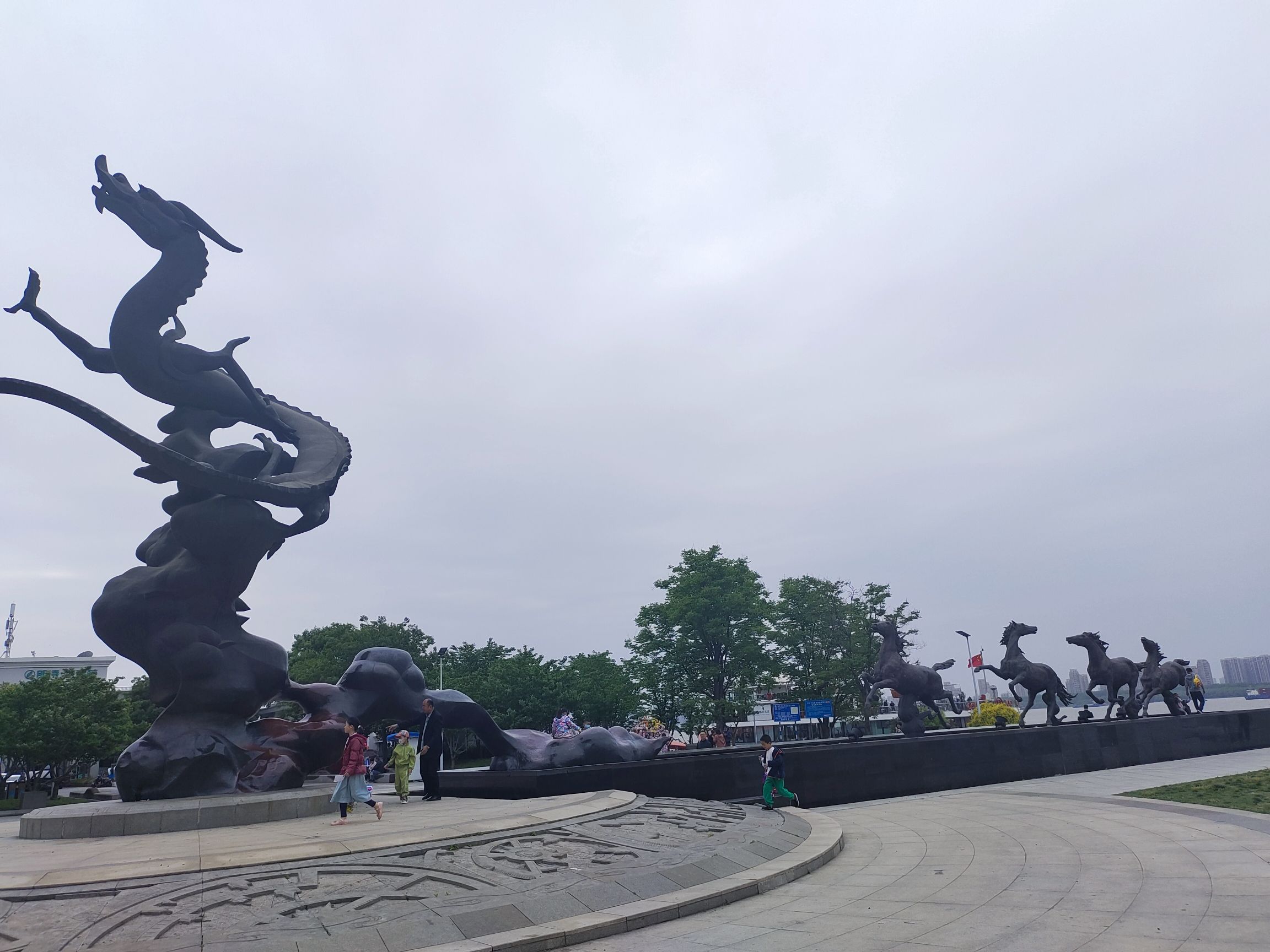 幕燕滨江·五马渡广场旅行图片 1