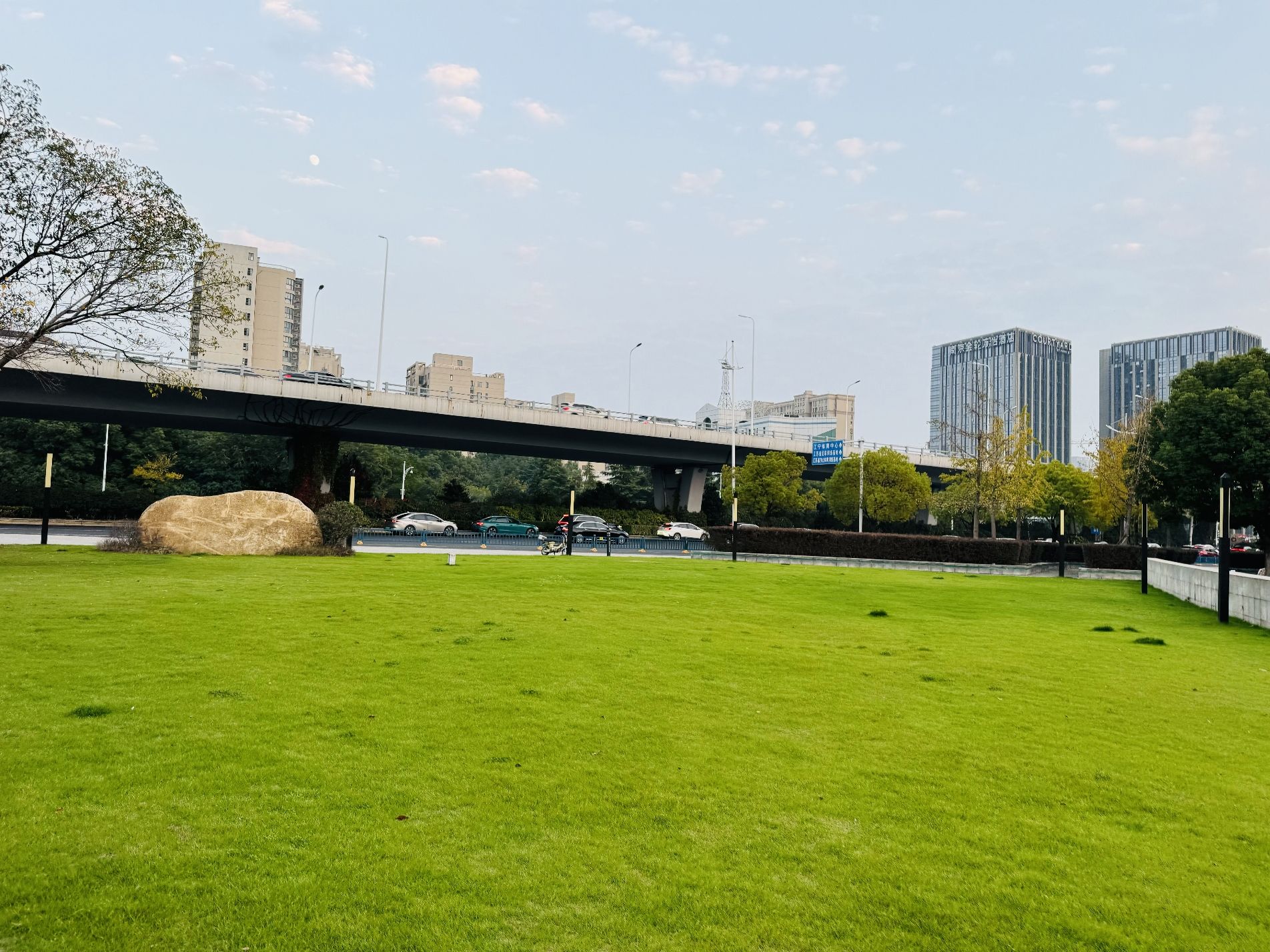 河定桥广场旅行图片 2