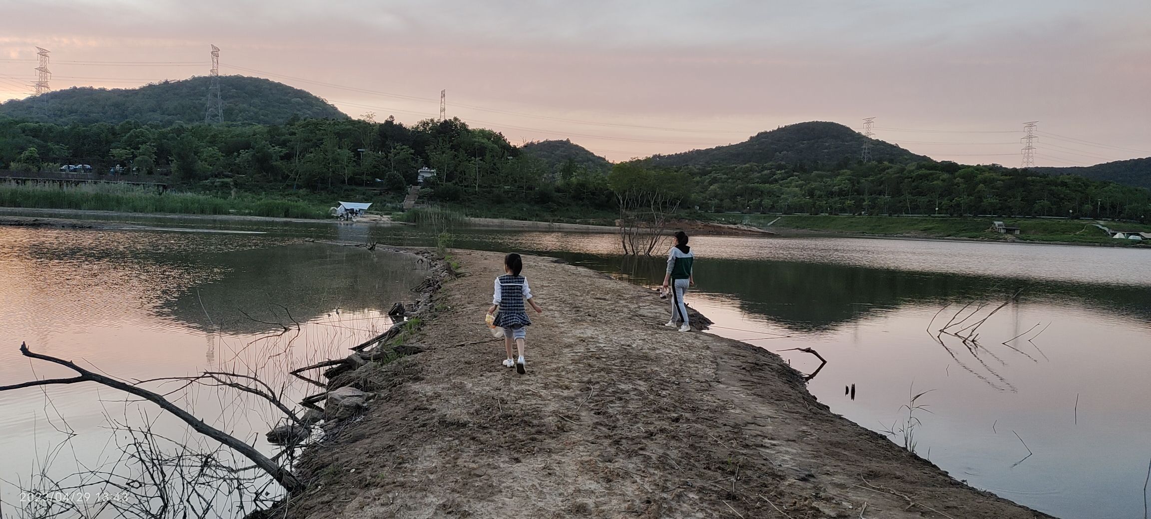 龙尚湖旅行图片 3