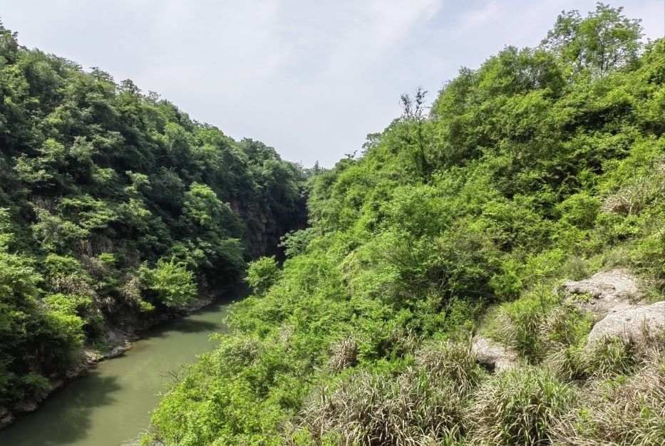 天生桥景区旅行图片 1