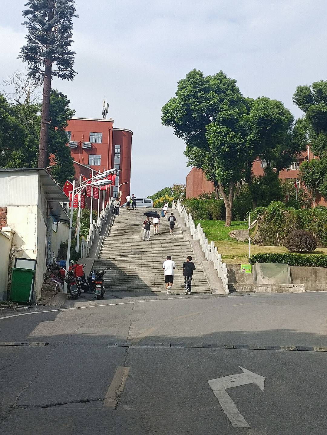 武汉民政职业学院