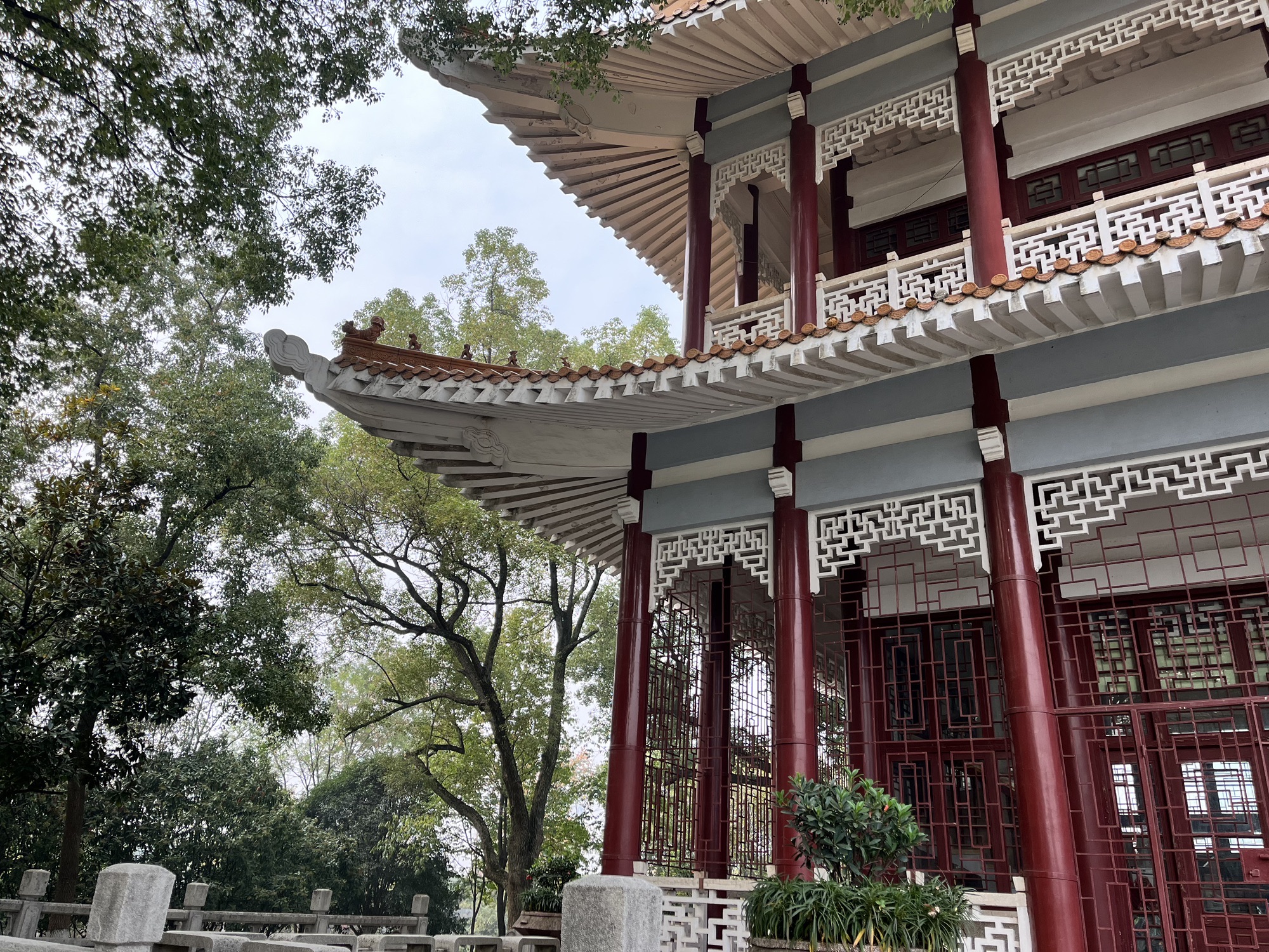 白玉公园旅行图片 1