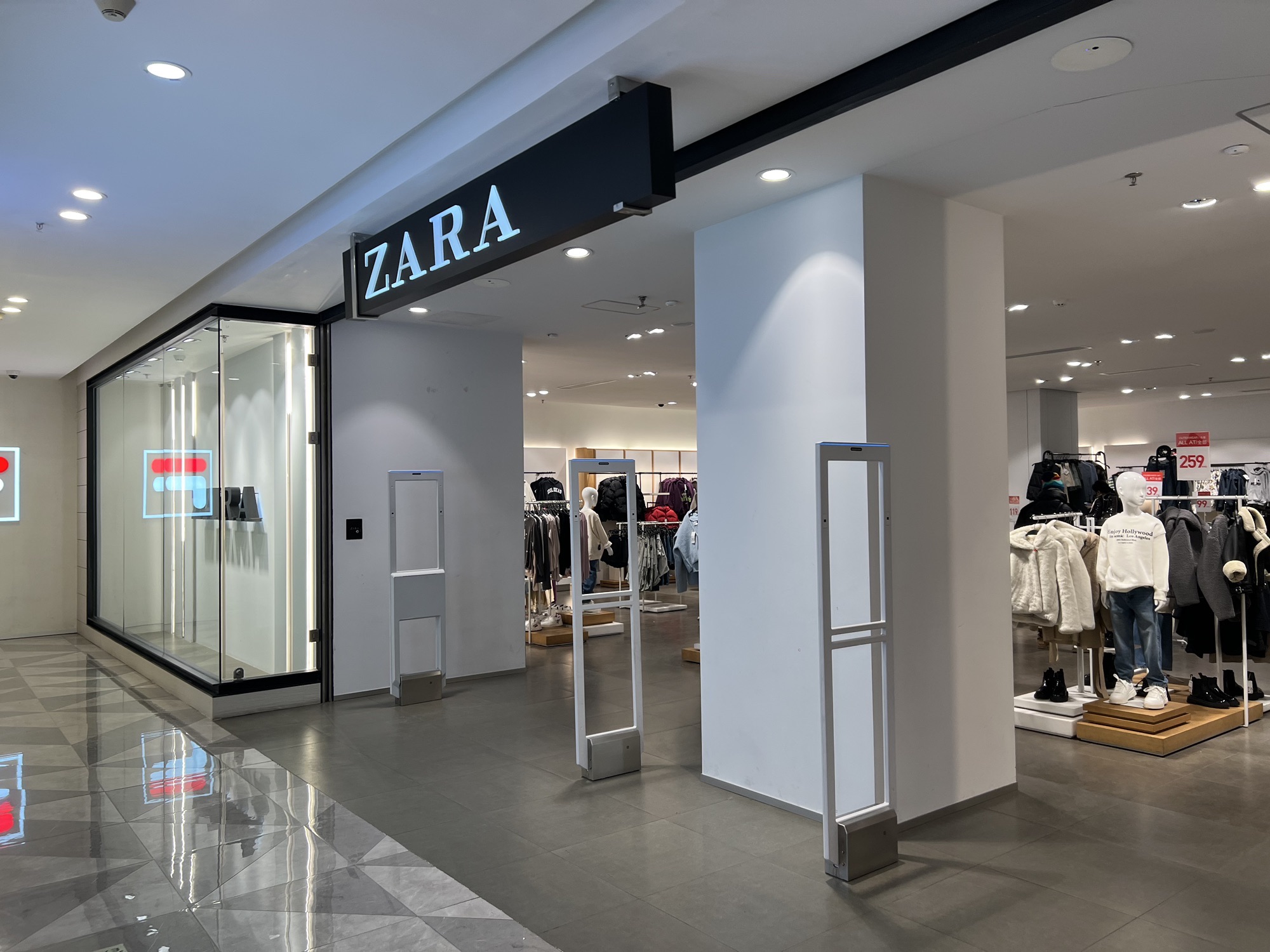 ZARA(中心百货店)