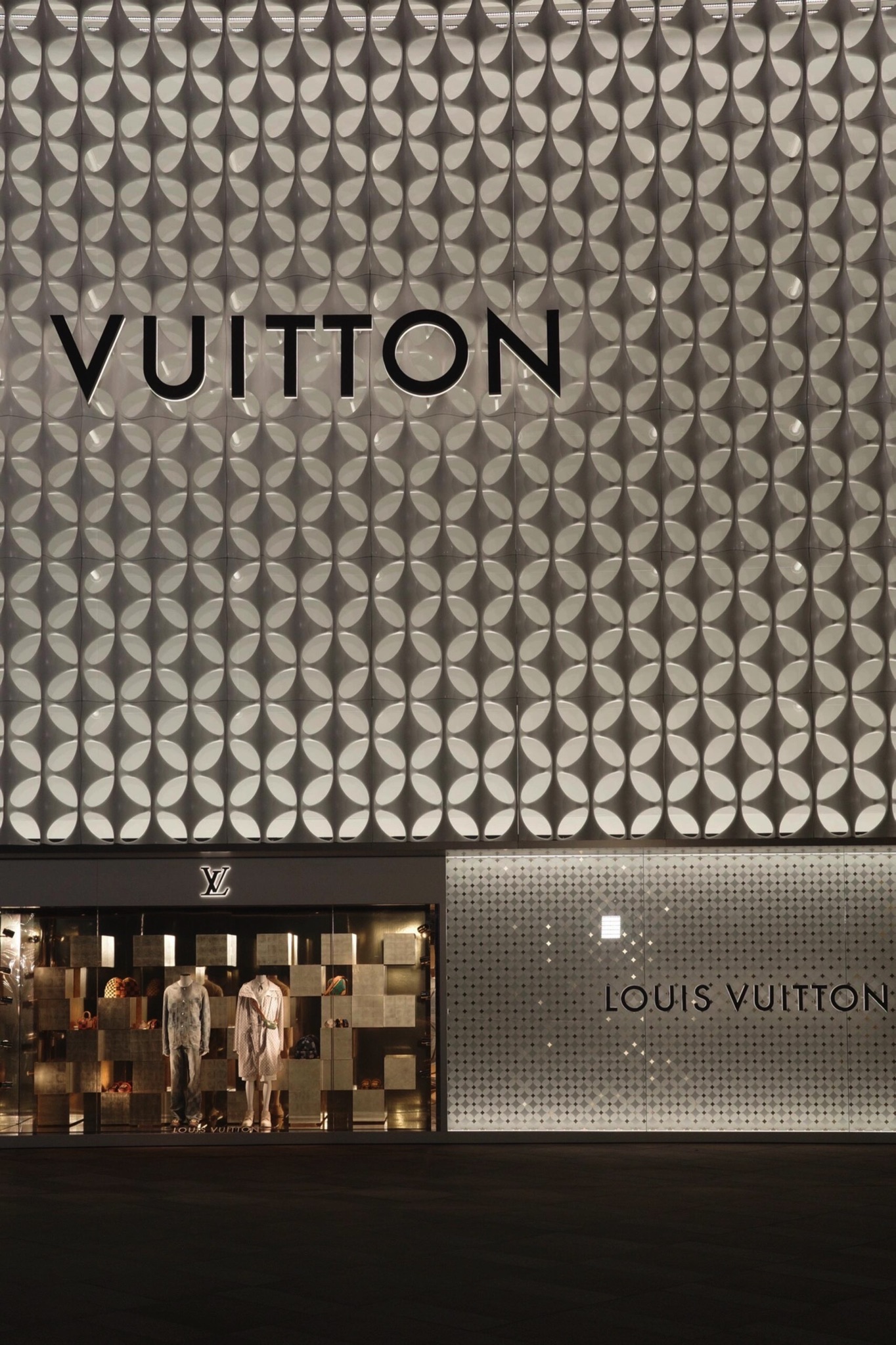 LV路易威登(武商MALL店)