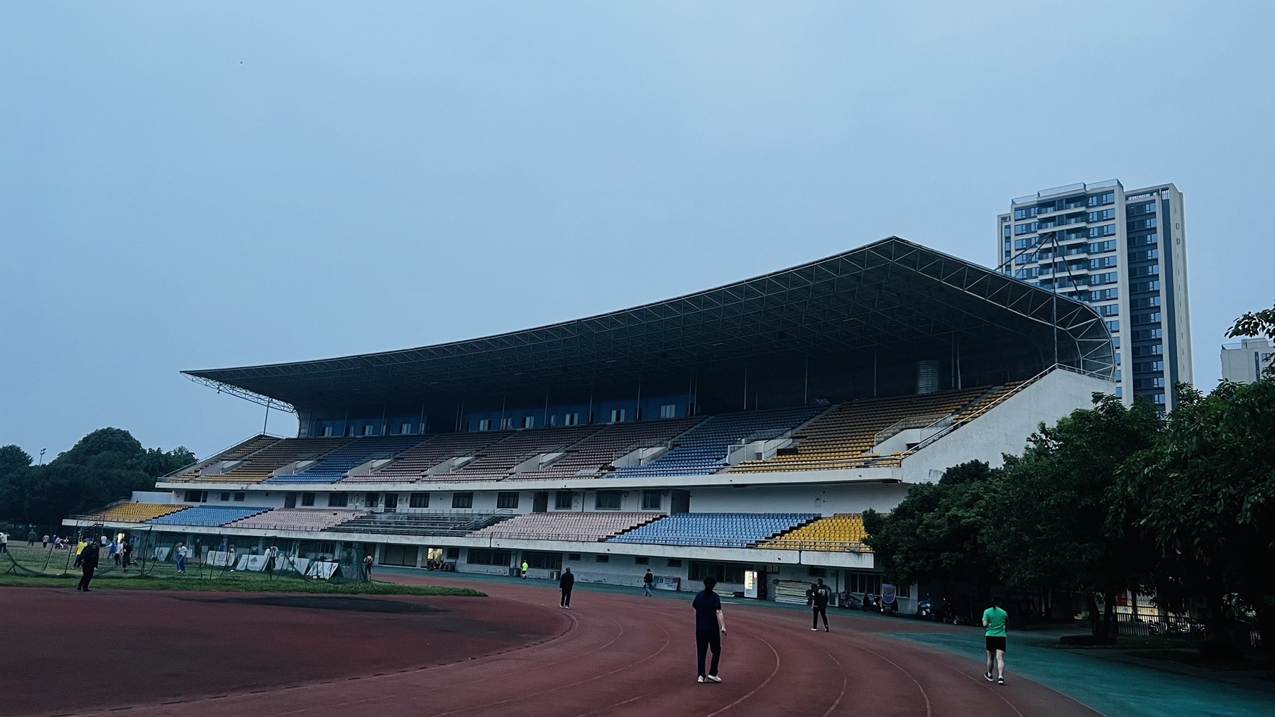 场地封面-邛崃市体艺健身中心