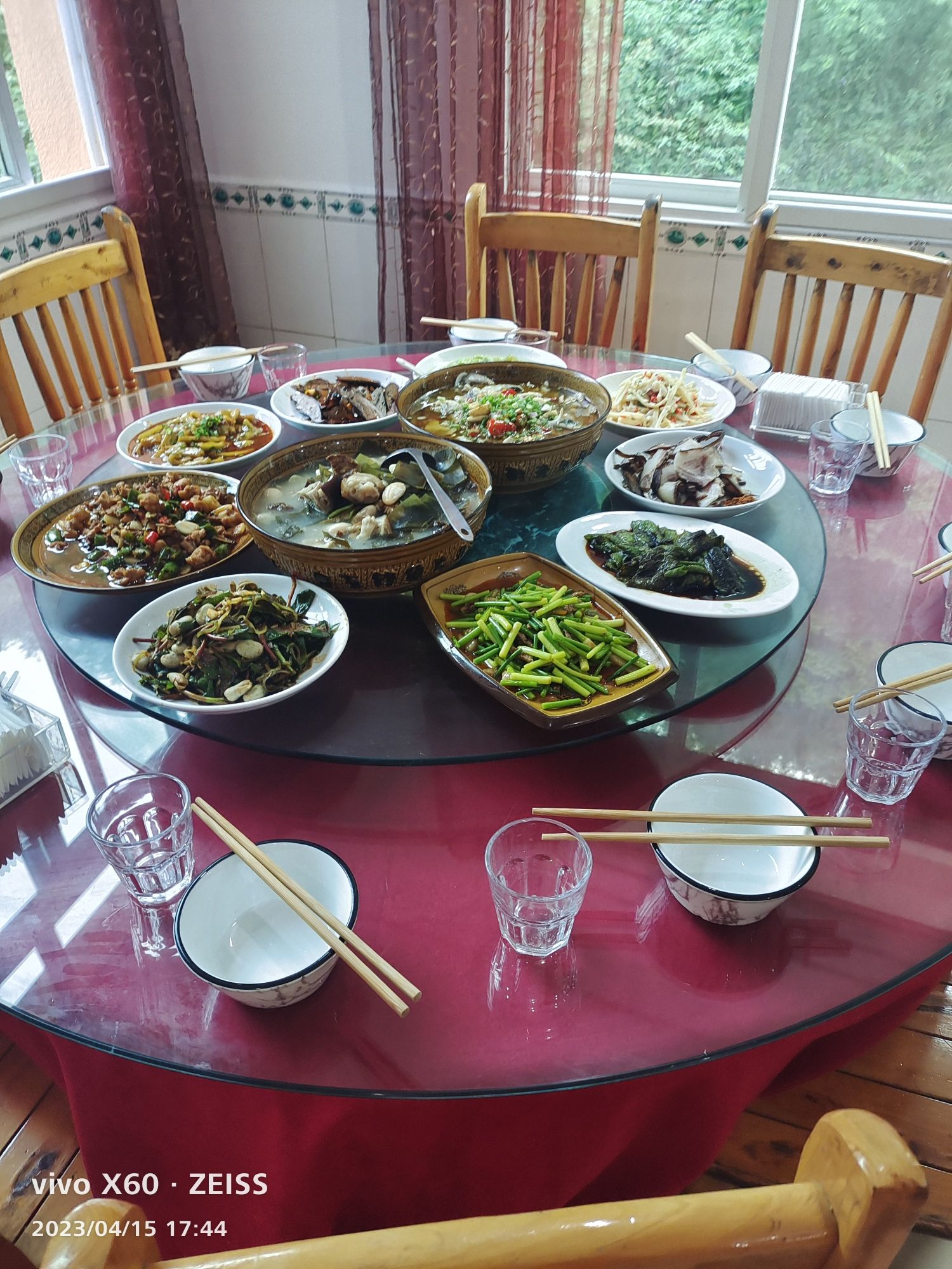 场地封面-欣然居河边茶园