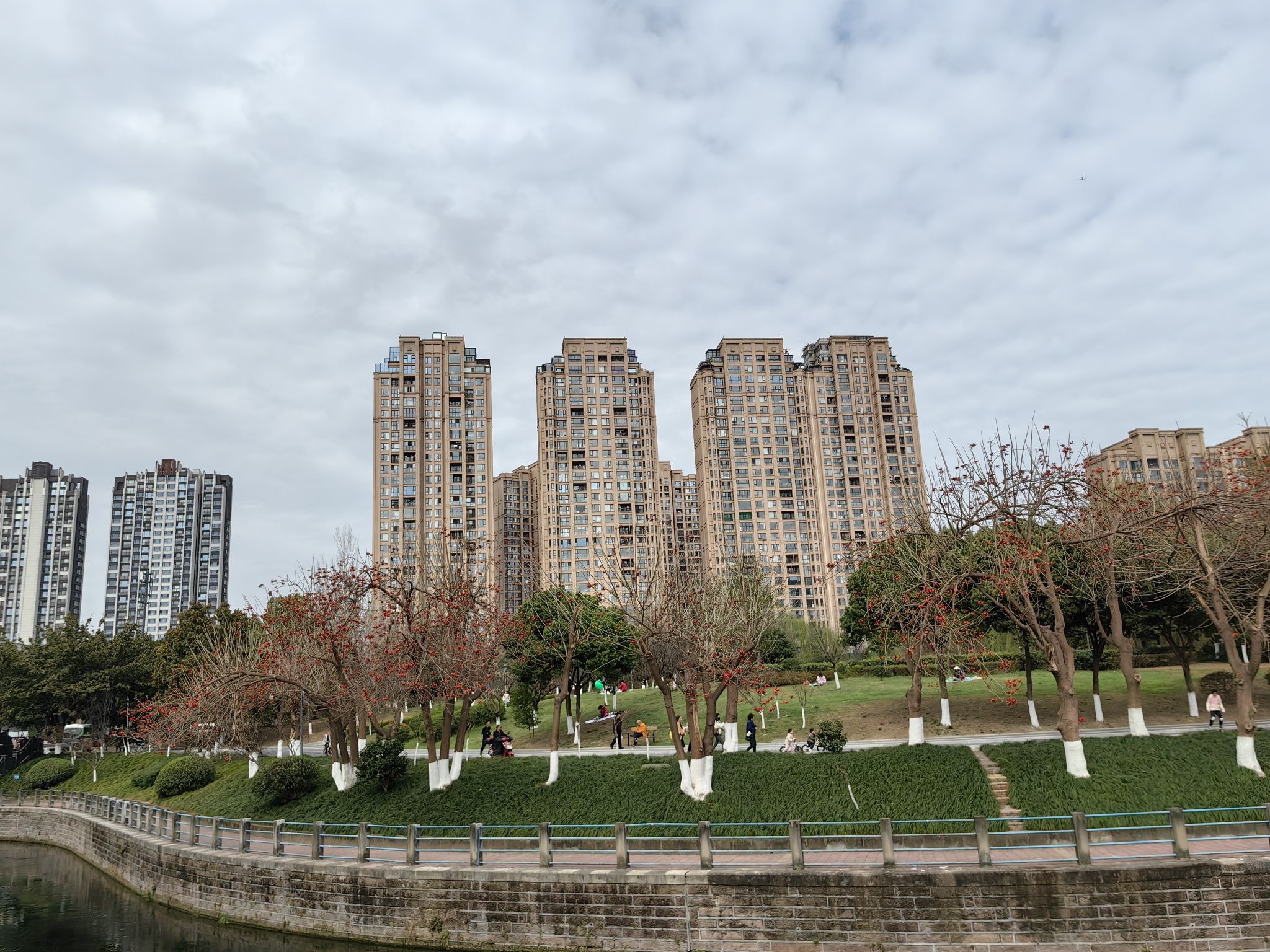 黄忠公园旅行图片 1