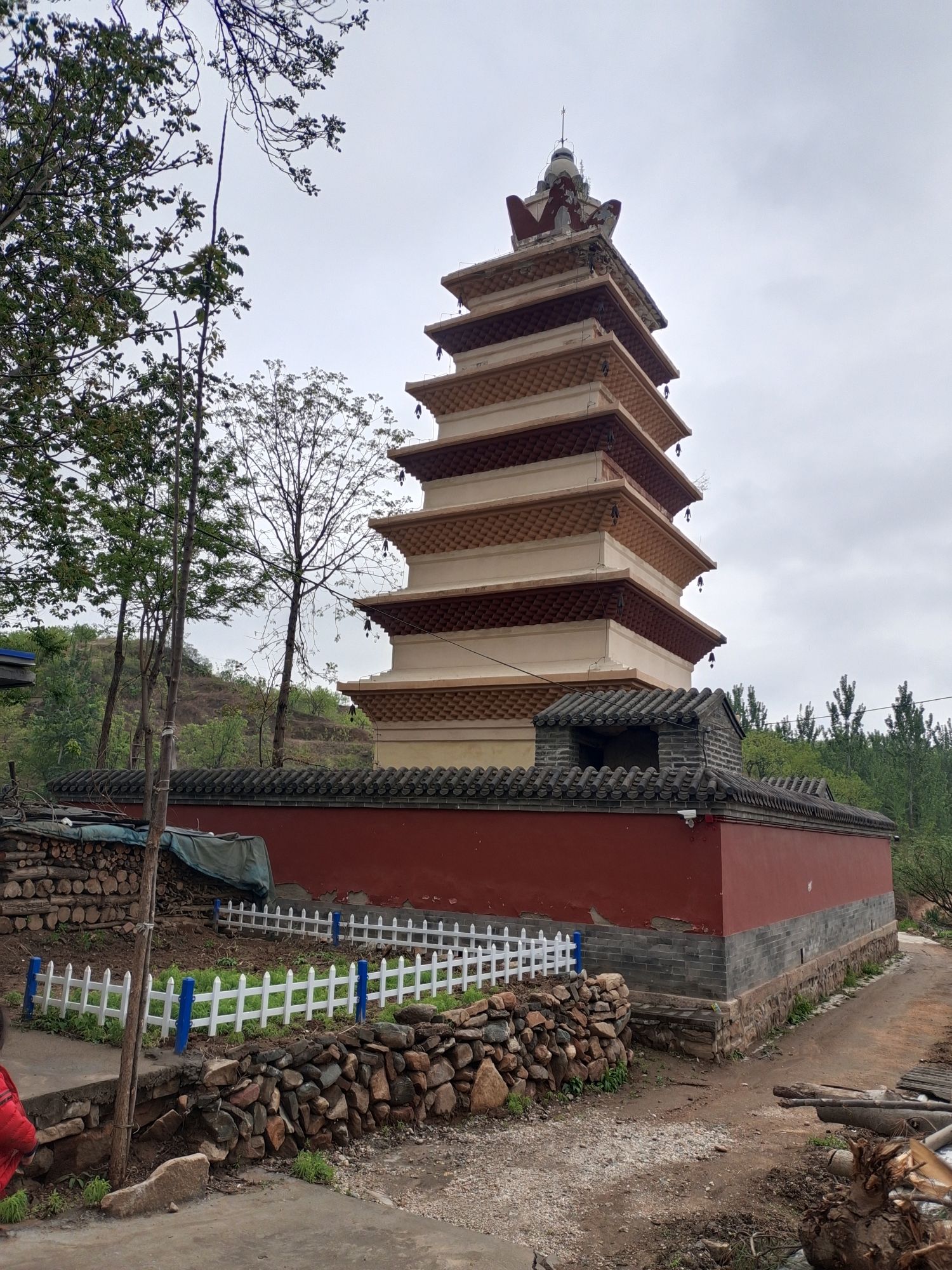 幽居寺塔旅行图片 2