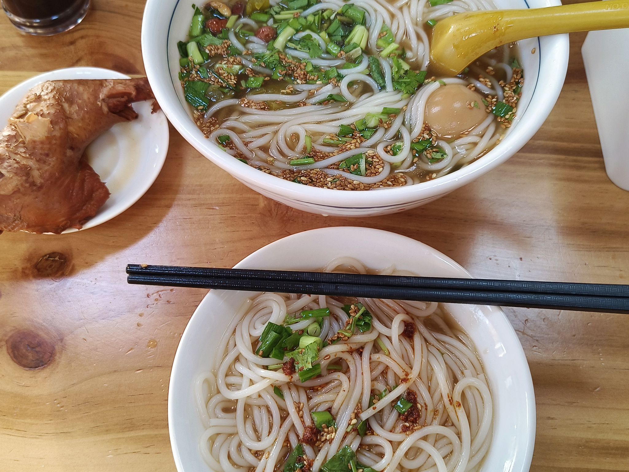 云南正宗过桥米线(南环转盘店)