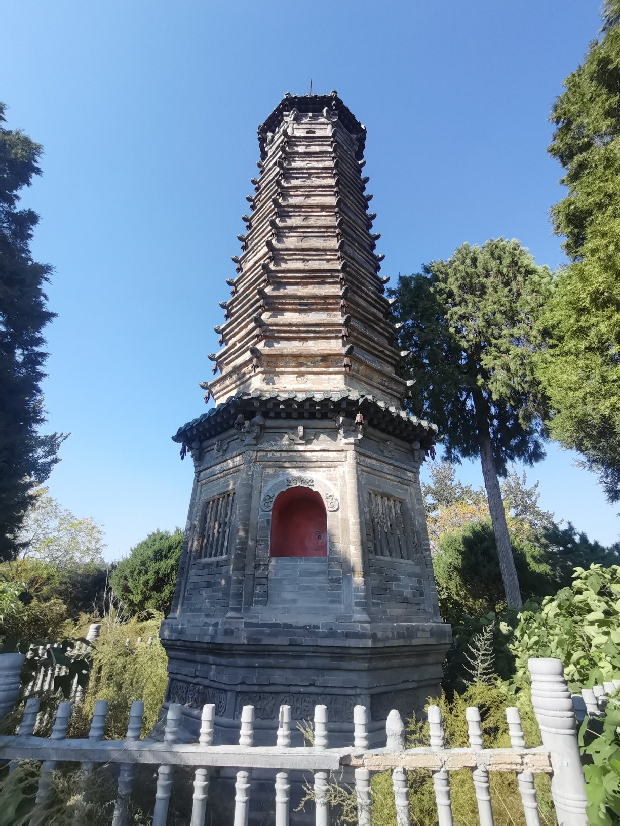 燕子塔旅行图片 1