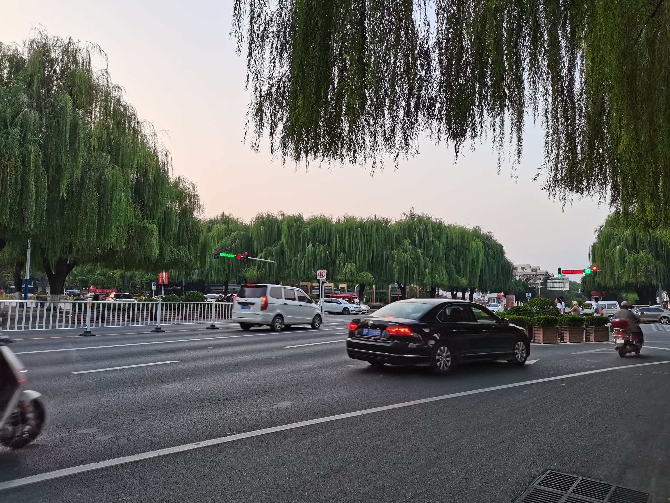 高碑店市世纪广场旅行图片 1