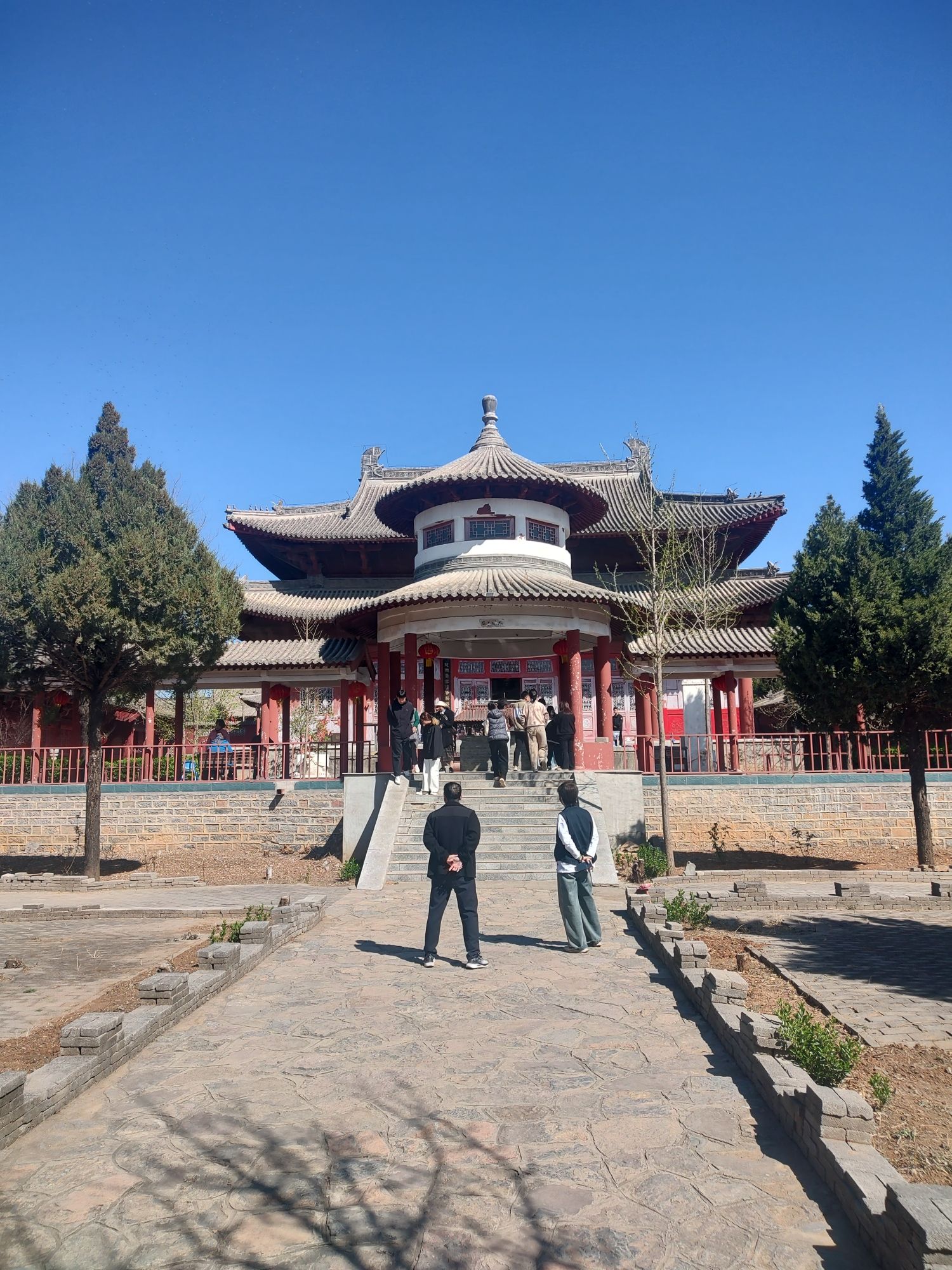 卧佛寺实景照片