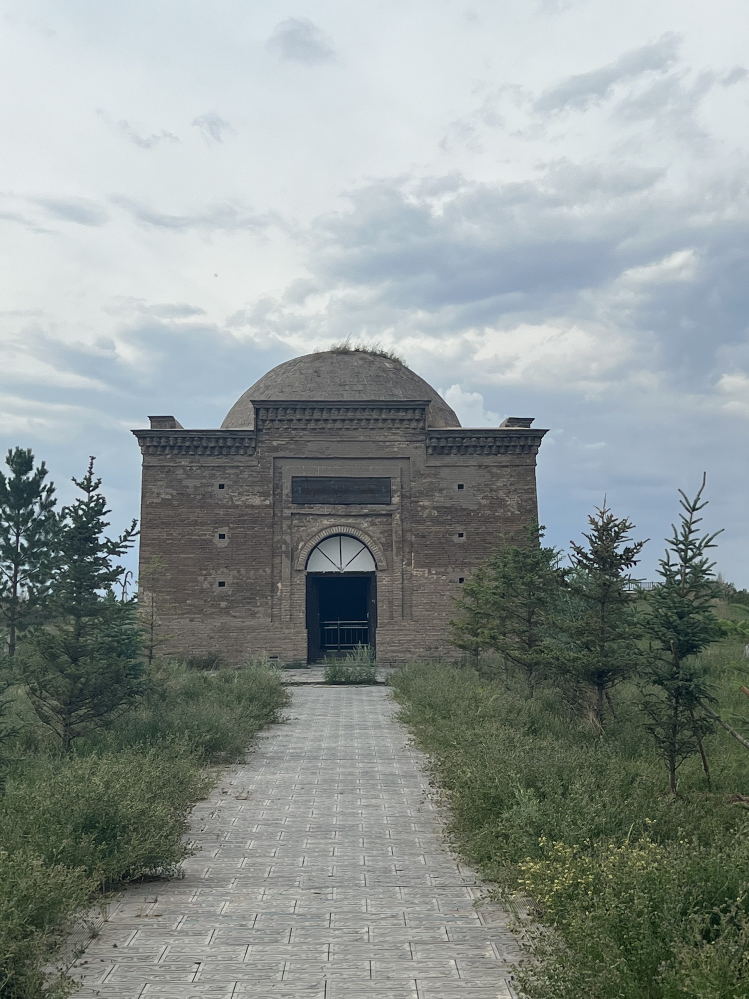 梳妆楼元墓群旅行图片 1