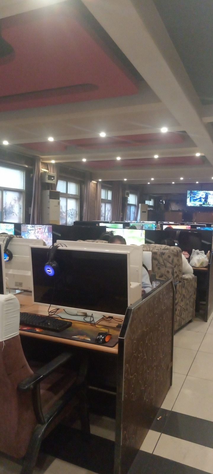 新时空网吧(人民路店)