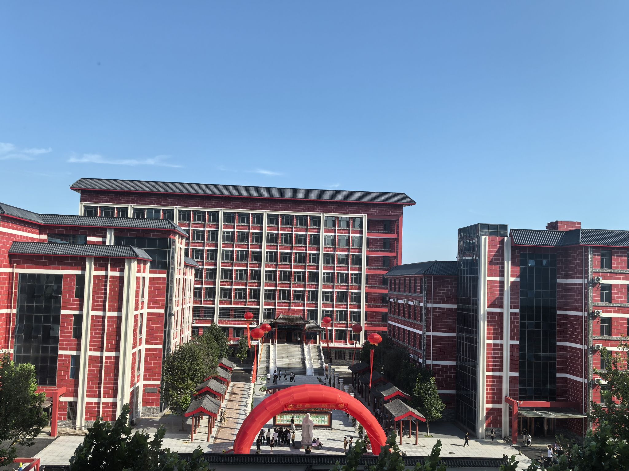 唐山金名学校