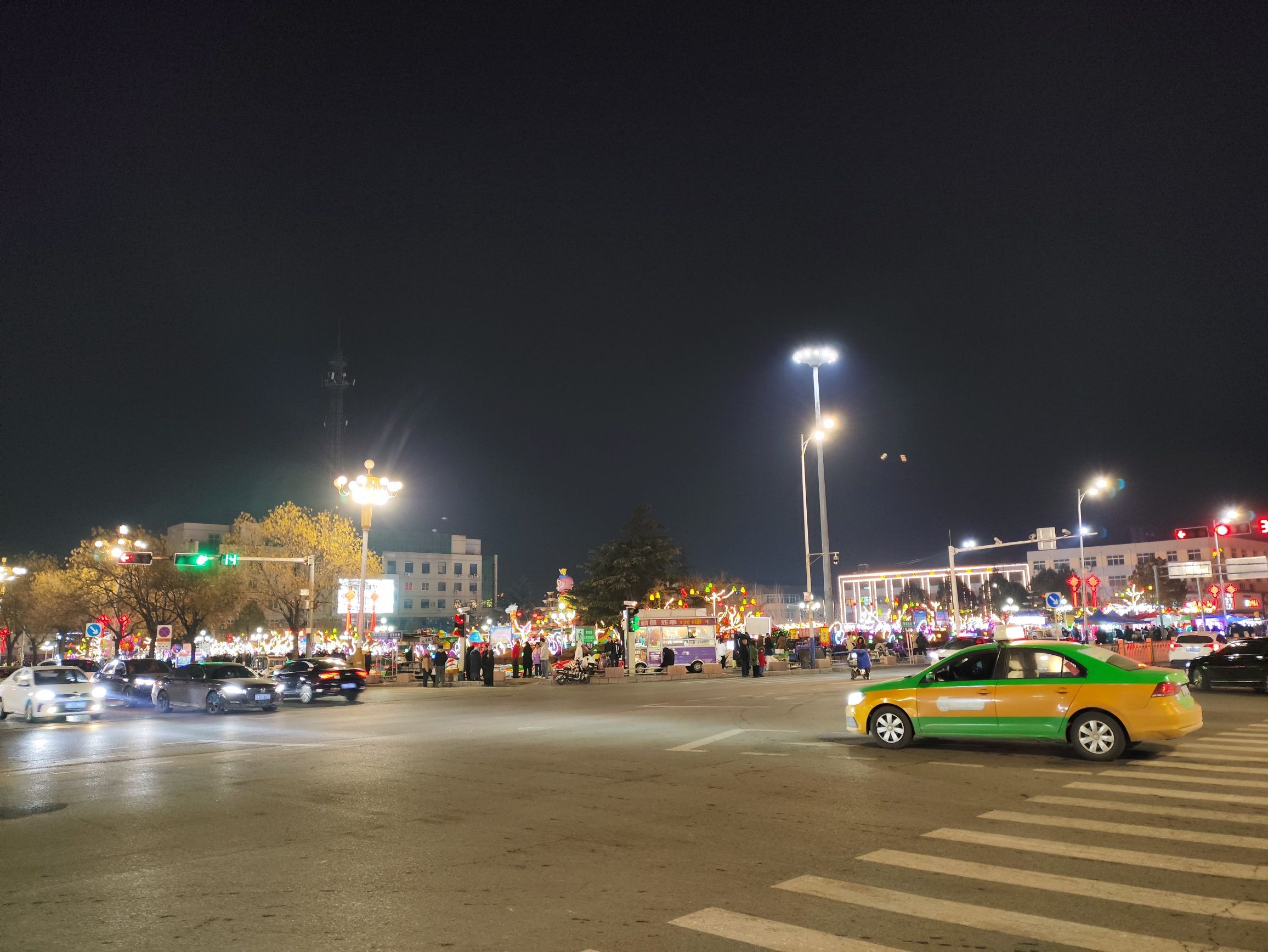 栗乡广场旅行图片 1