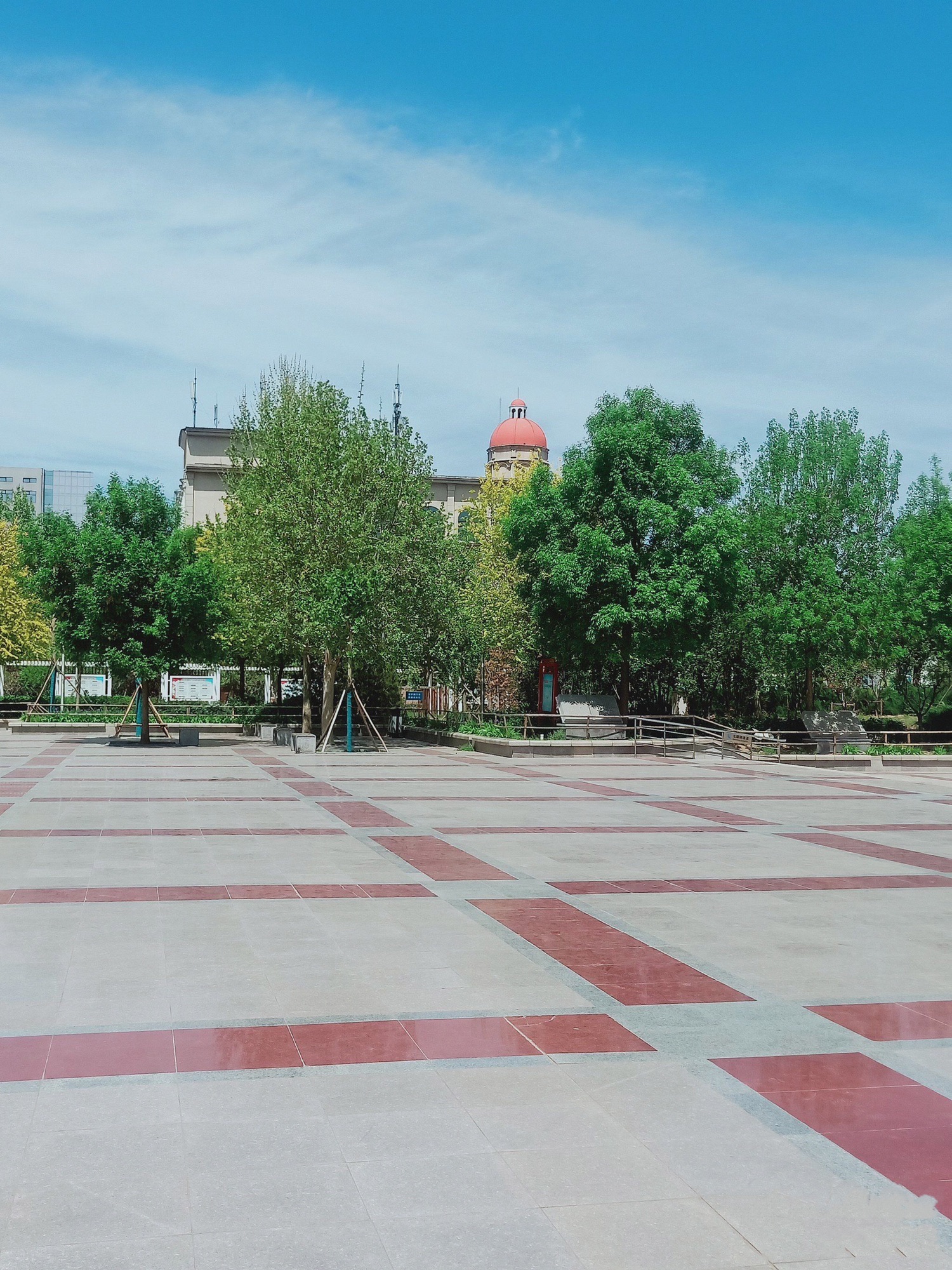 世纪广场旅行图片 3