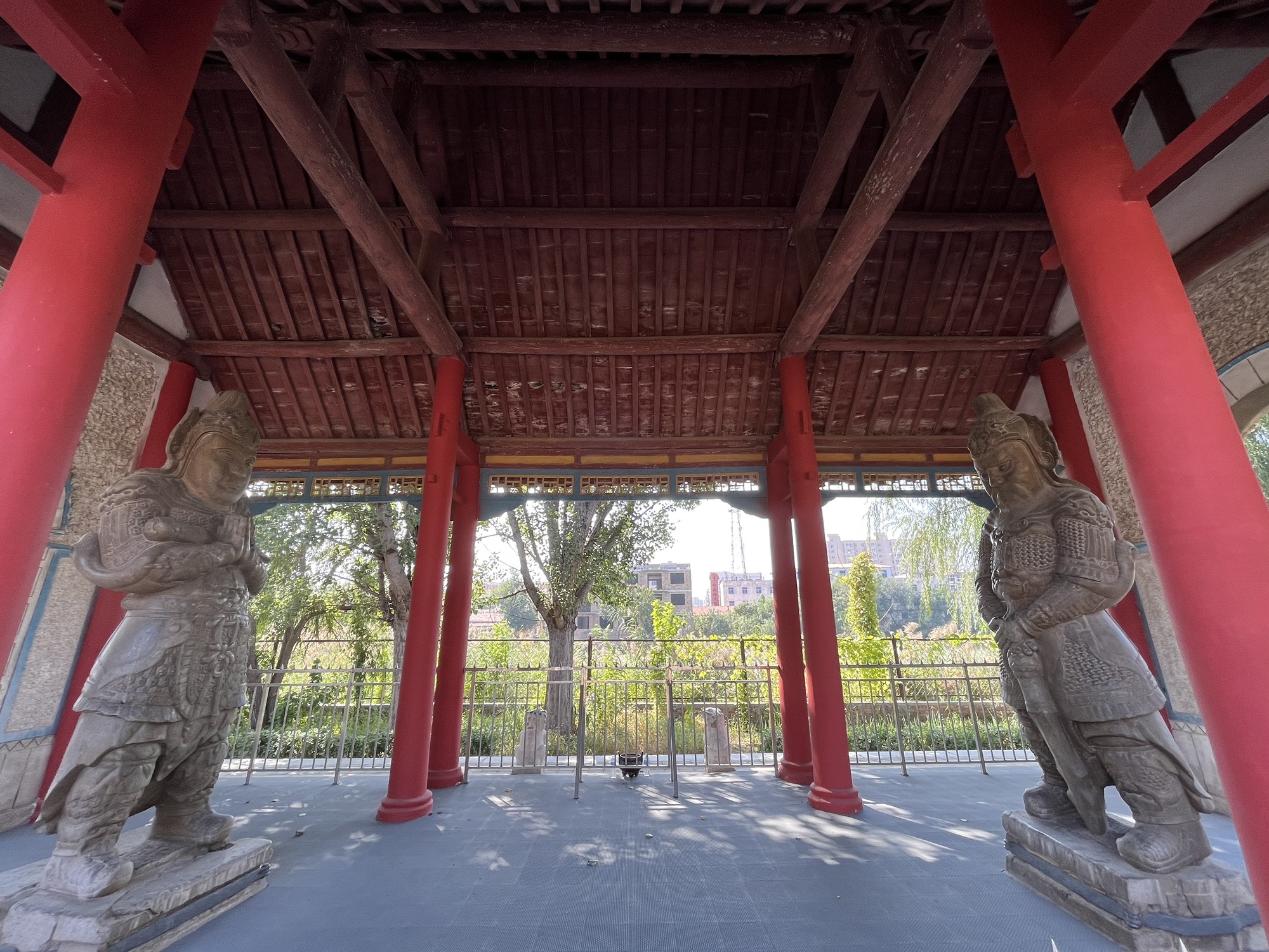 石金刚(暂停开放)旅行图片 1