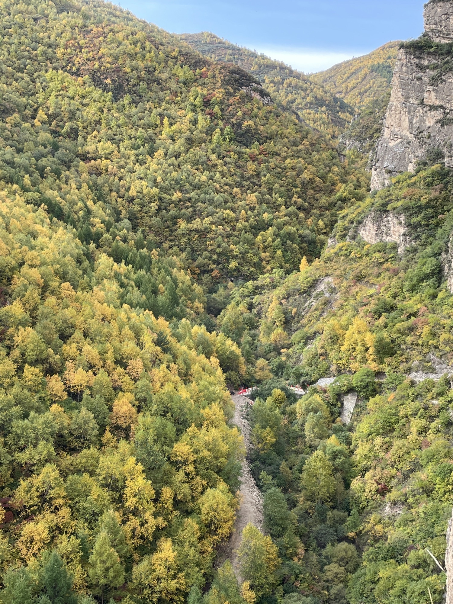 云峰峡谷旅行图片 1