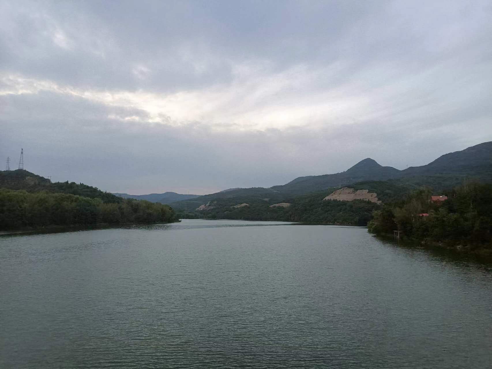 平定冠山森林公园旅行图片 1